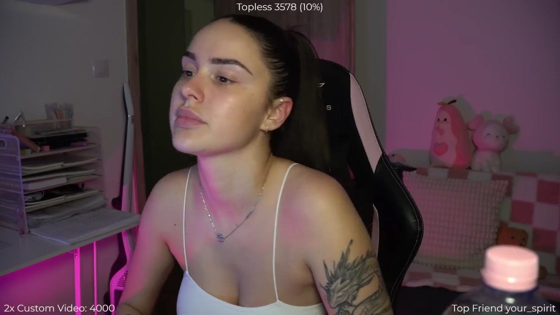 Gallery image thumbnail from NotYourNaomi's myfreecams stream on, 11/13/2025, 22:24 image 12 of 20