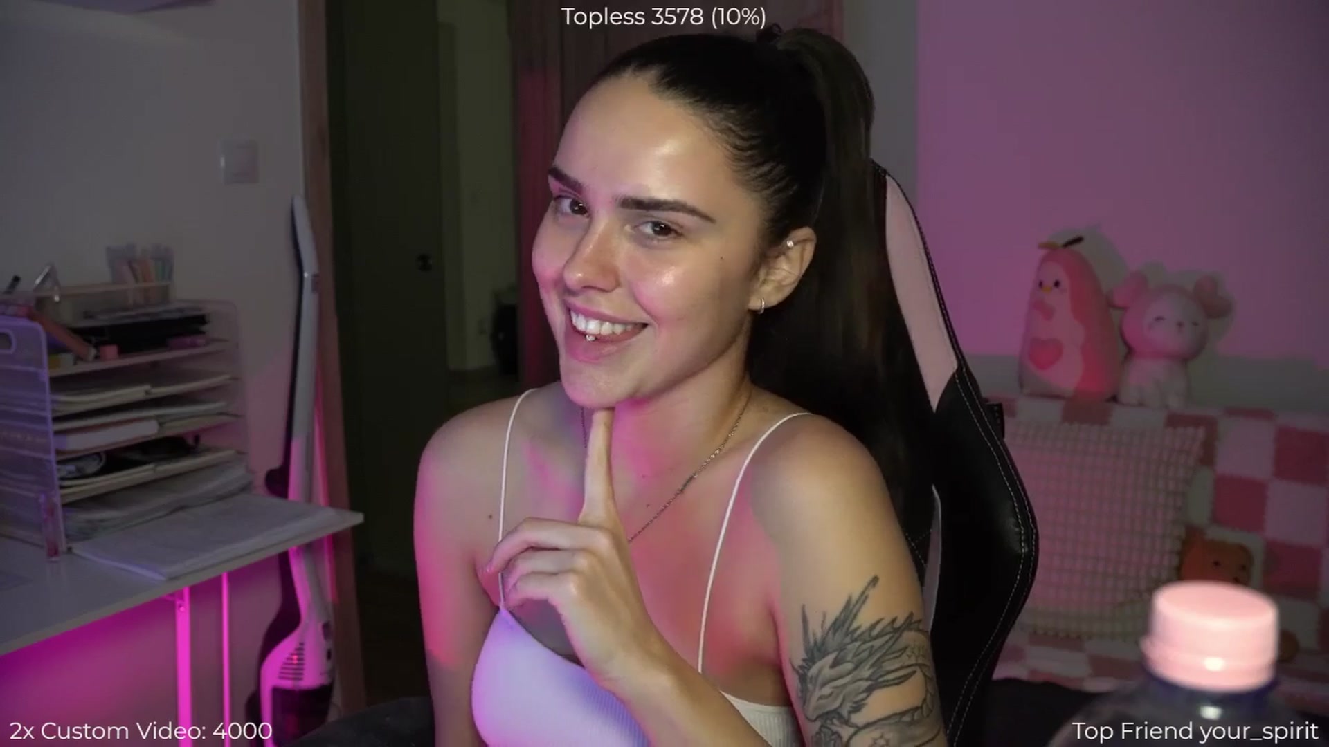 Gallery image thumbnail from NotYourNaomi's myfreecams stream on, 11/13/2025, 22:24 image 7 of 20