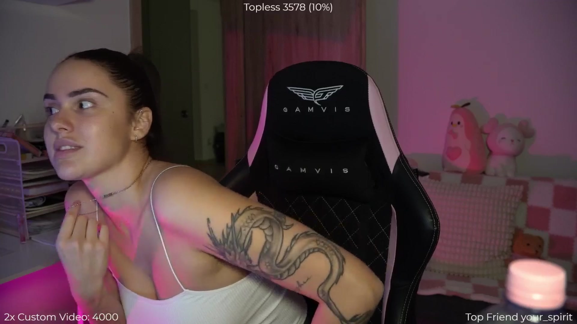 Gallery image thumbnail from NotYourNaomi's myfreecams stream on, 11/13/2025, 22:24 image 6 of 20