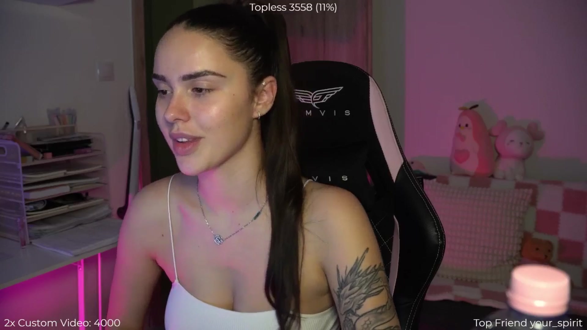 Gallery image thumbnail from NotYourNaomi's myfreecams stream on, 11/13/2025, 22:24 image 14 of 20