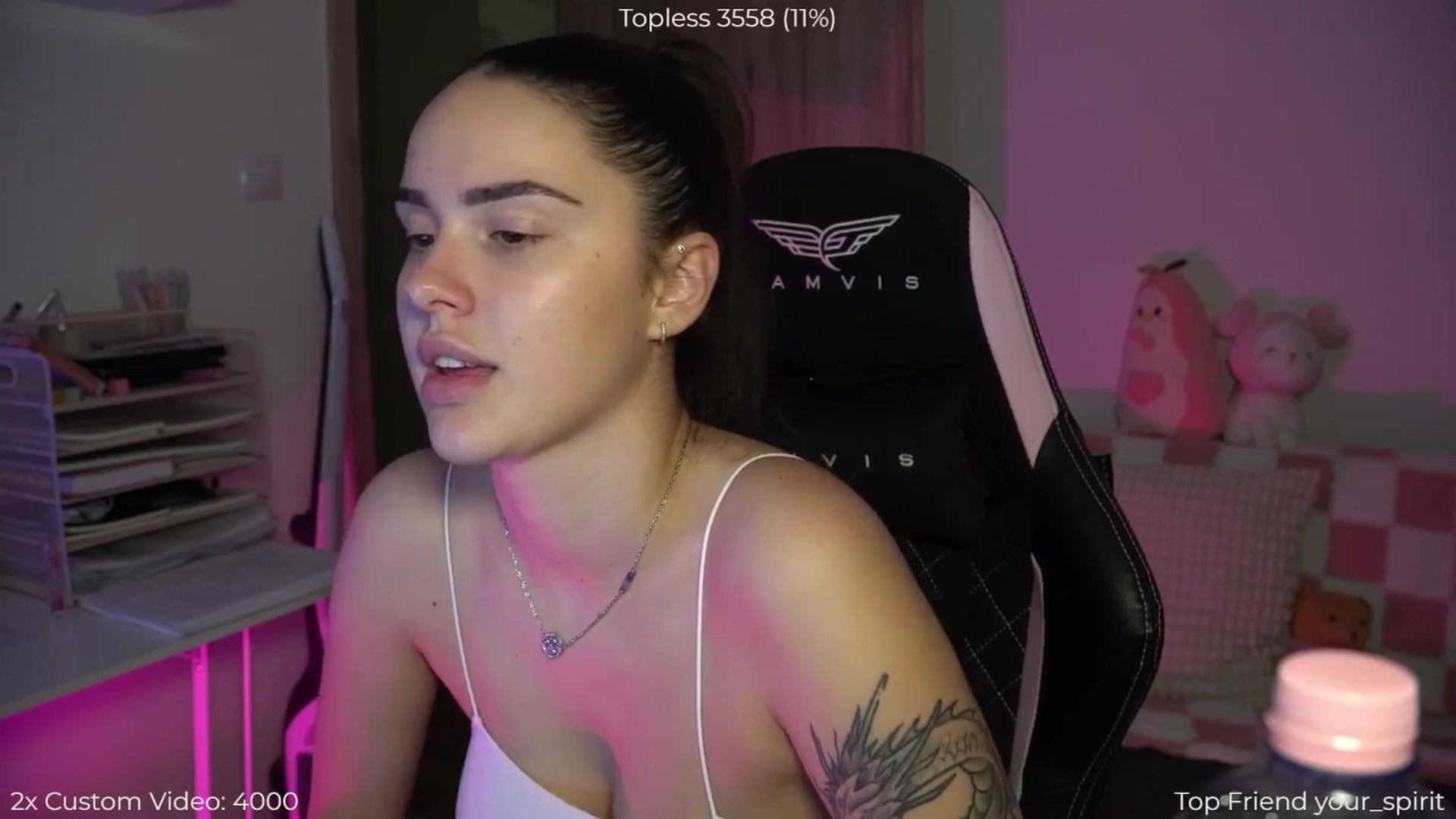 Gallery image thumbnail from NotYourNaomi's myfreecams stream on, 11/13/2025, 22:24 image 18 of 20
