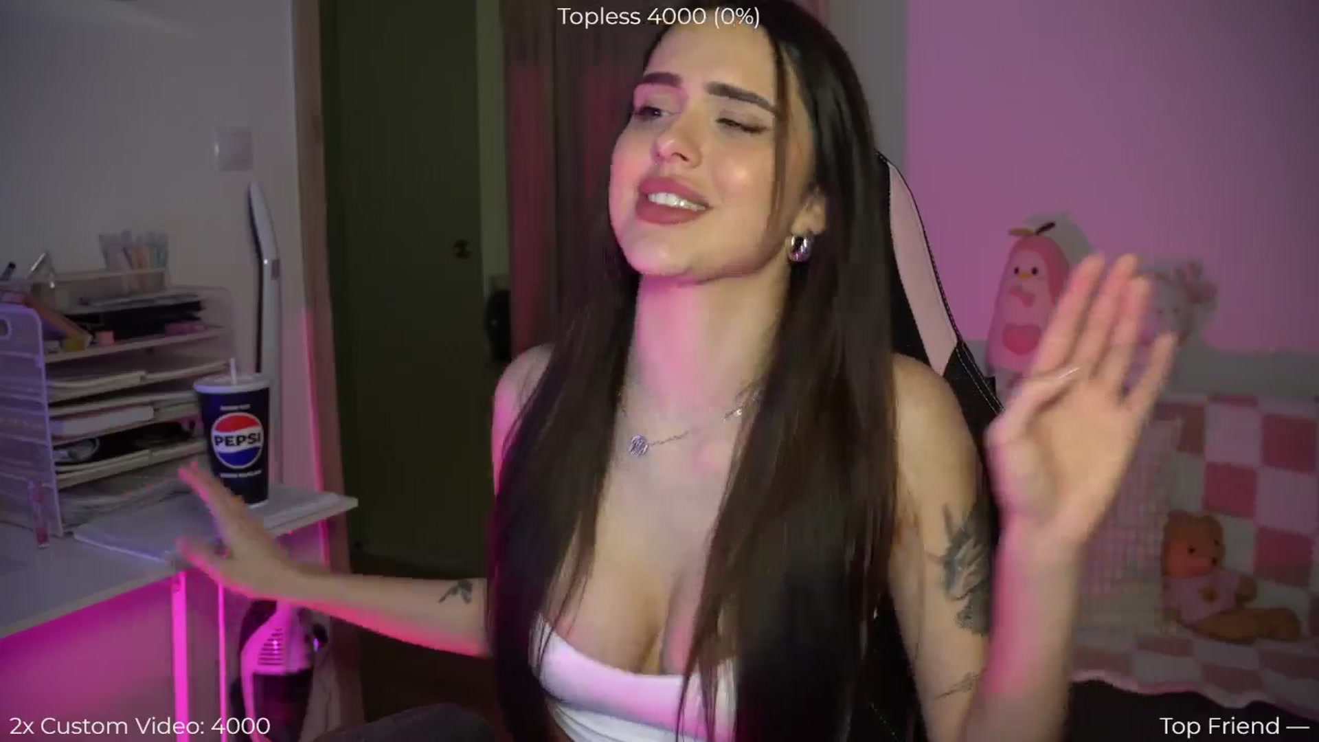 Gallery image thumbnail from NotYourNaomi's myfreecams stream on, 11/16/2025, 20:05 image 8 of 20
