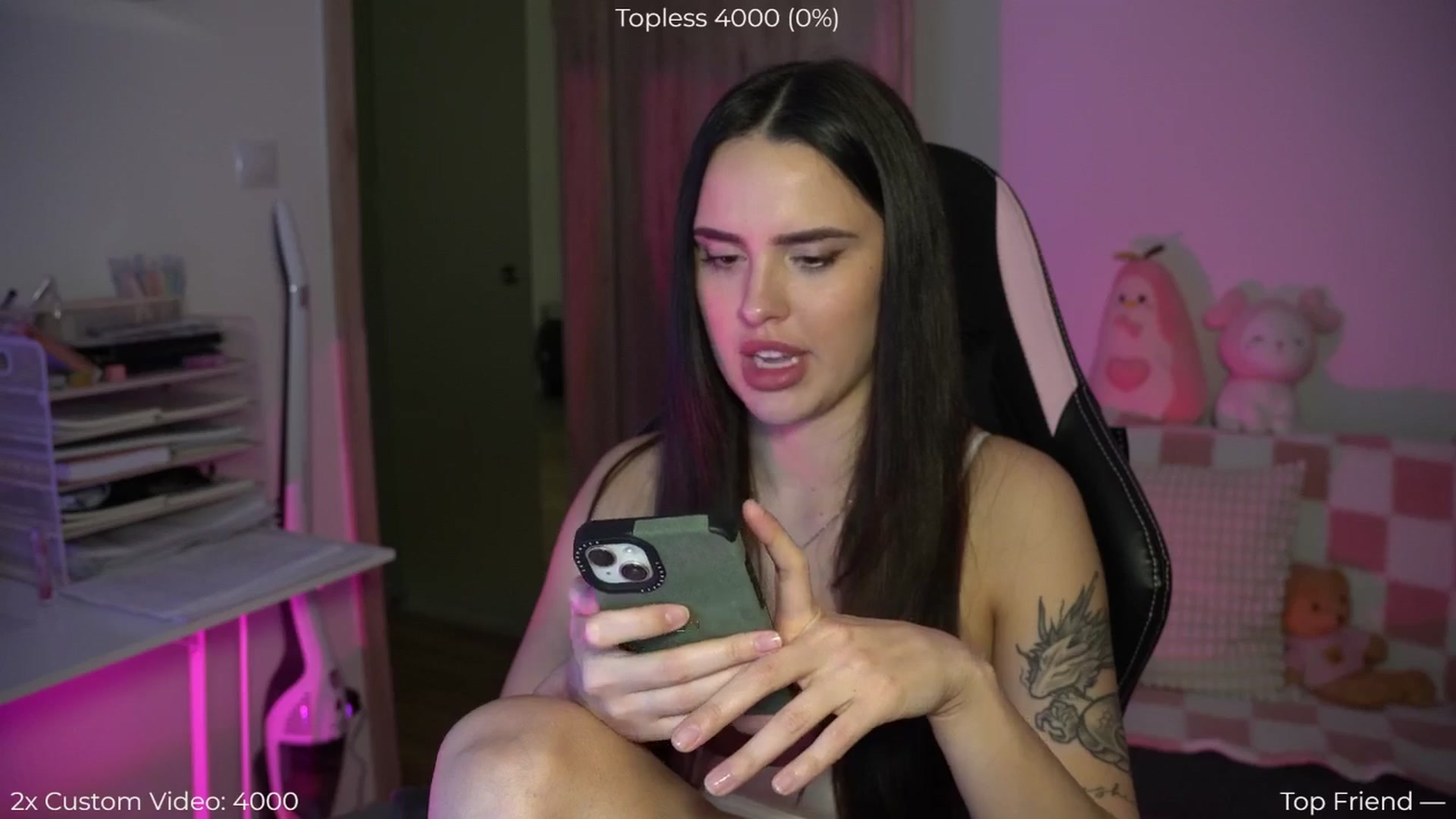 Gallery image thumbnail from NotYourNaomi's myfreecams stream on, 11/16/2025, 20:05 image 3 of 20