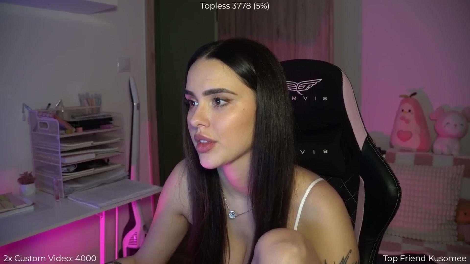 Gallery image thumbnail from NotYourNaomi's myfreecams stream on, 11/16/2025, 22:21 image 7 of 20
