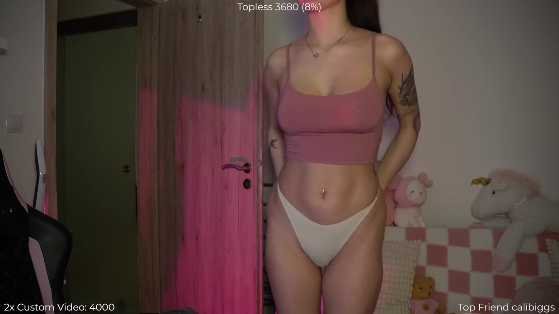 Gallery image thumbnail from NotYourNaomi's myfreecams stream on, 11/19/2025, 23:15 image 16 of 20