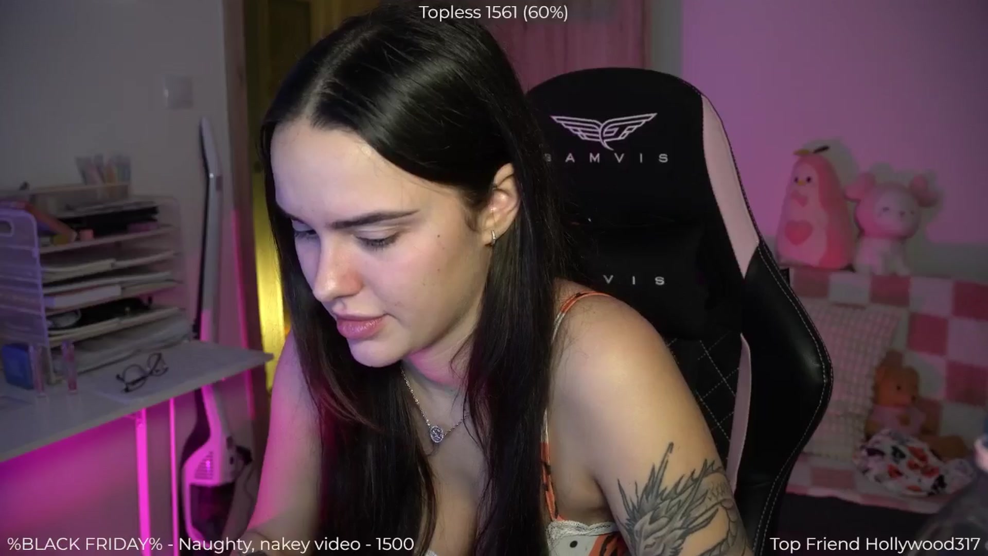 Gallery image thumbnail from NotYourNaomi's myfreecams stream on, 11/26/2025, 22:25 image 19 of 20