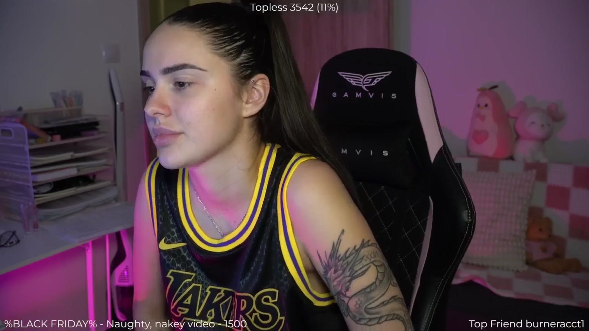 Gallery image thumbnail from NotYourNaomi's myfreecams stream on, 11/29/2025, 18:10 image 13 of 20