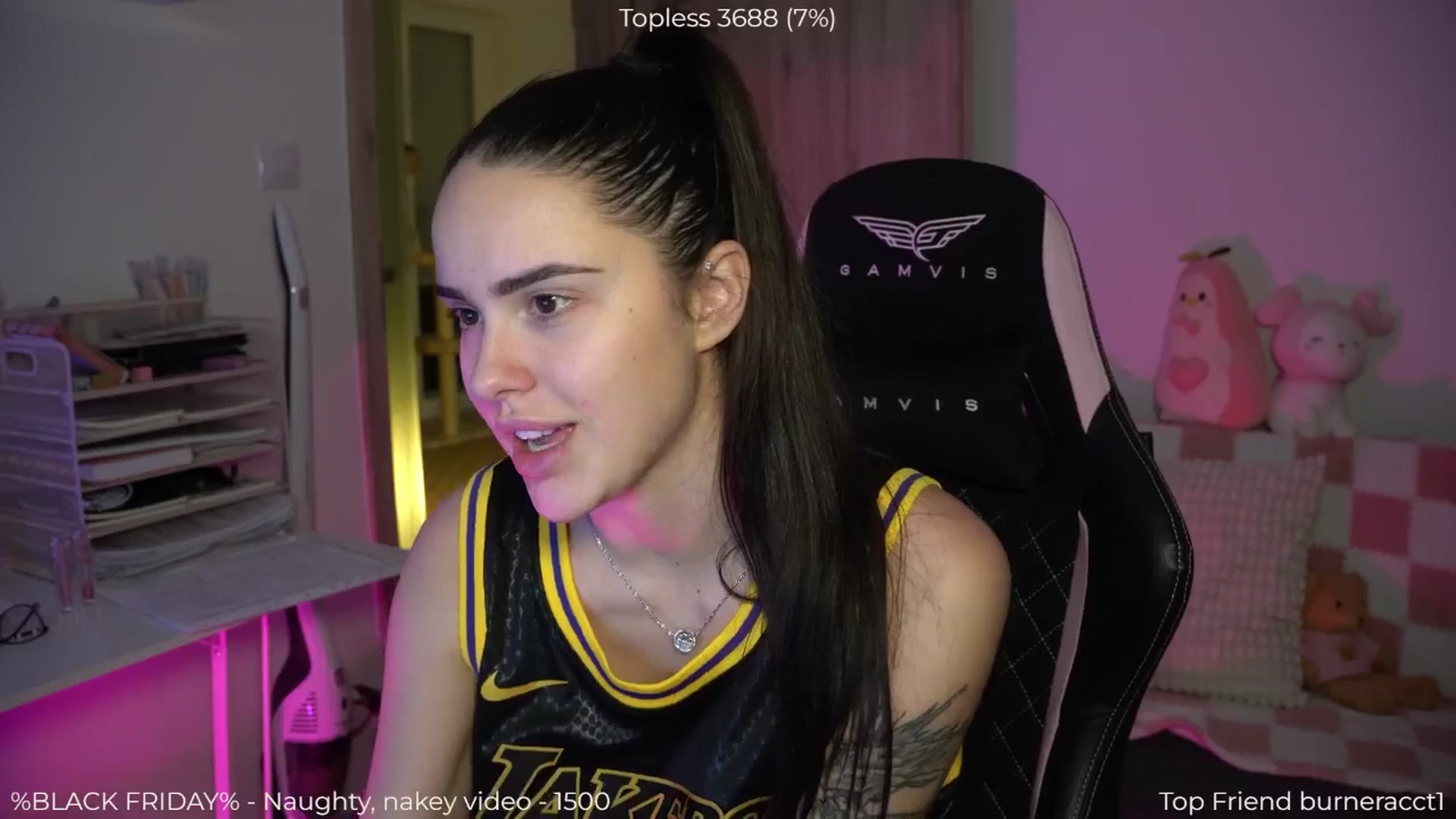 Gallery image thumbnail from NotYourNaomi's myfreecams stream on, 11/29/2025, 18:10 image 6 of 20