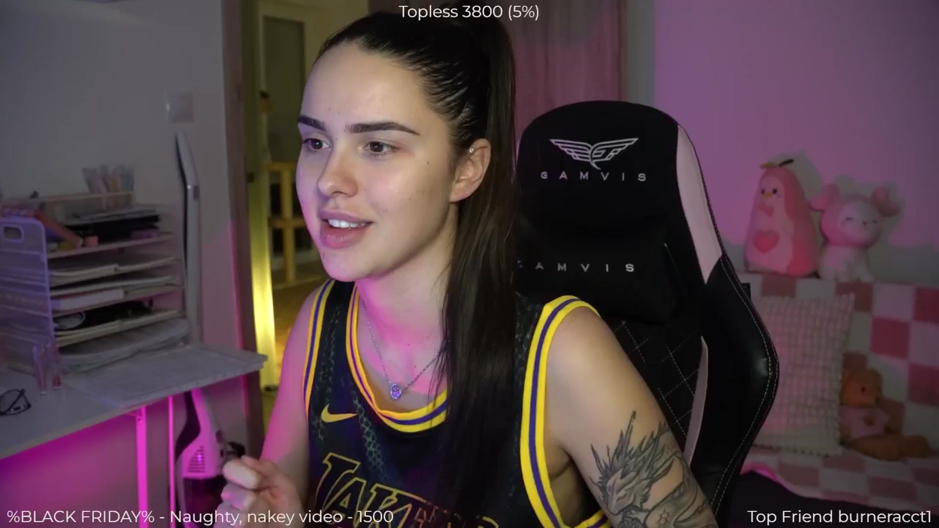 Gallery image thumbnail from NotYourNaomi's myfreecams stream on, 11/29/2025, 18:10 image 3 of 20