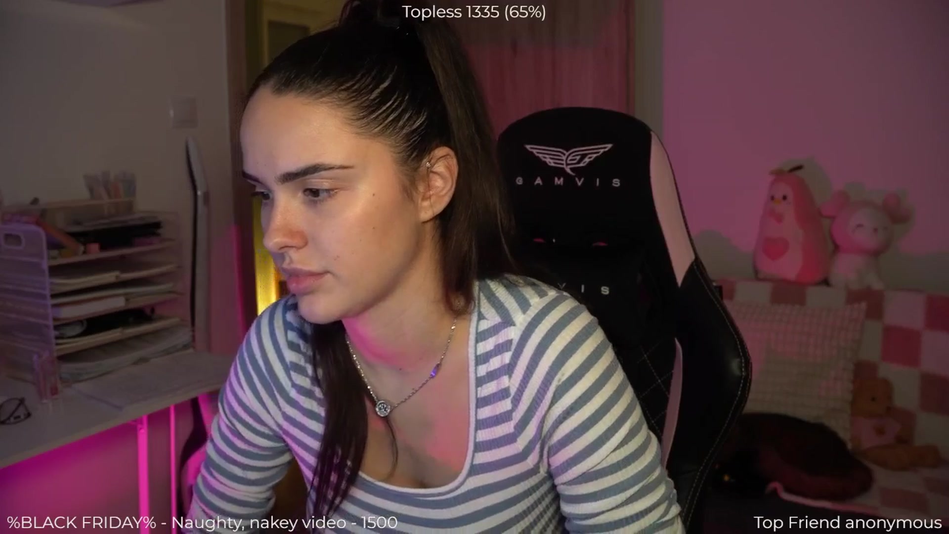 Gallery image thumbnail from NotYourNaomi's myfreecams stream on, 11/30/2025, 22:27 image 19 of 20