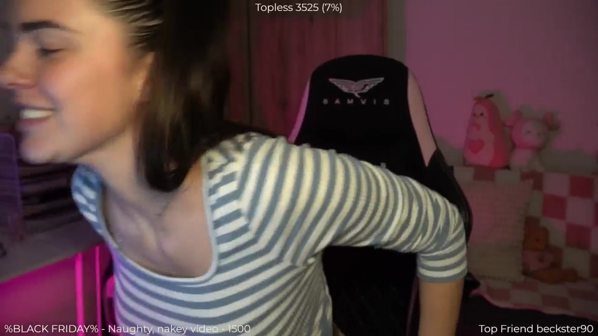 Gallery image thumbnail from NotYourNaomi's myfreecams stream on, 11/30/2025, 22:27 image 8 of 20