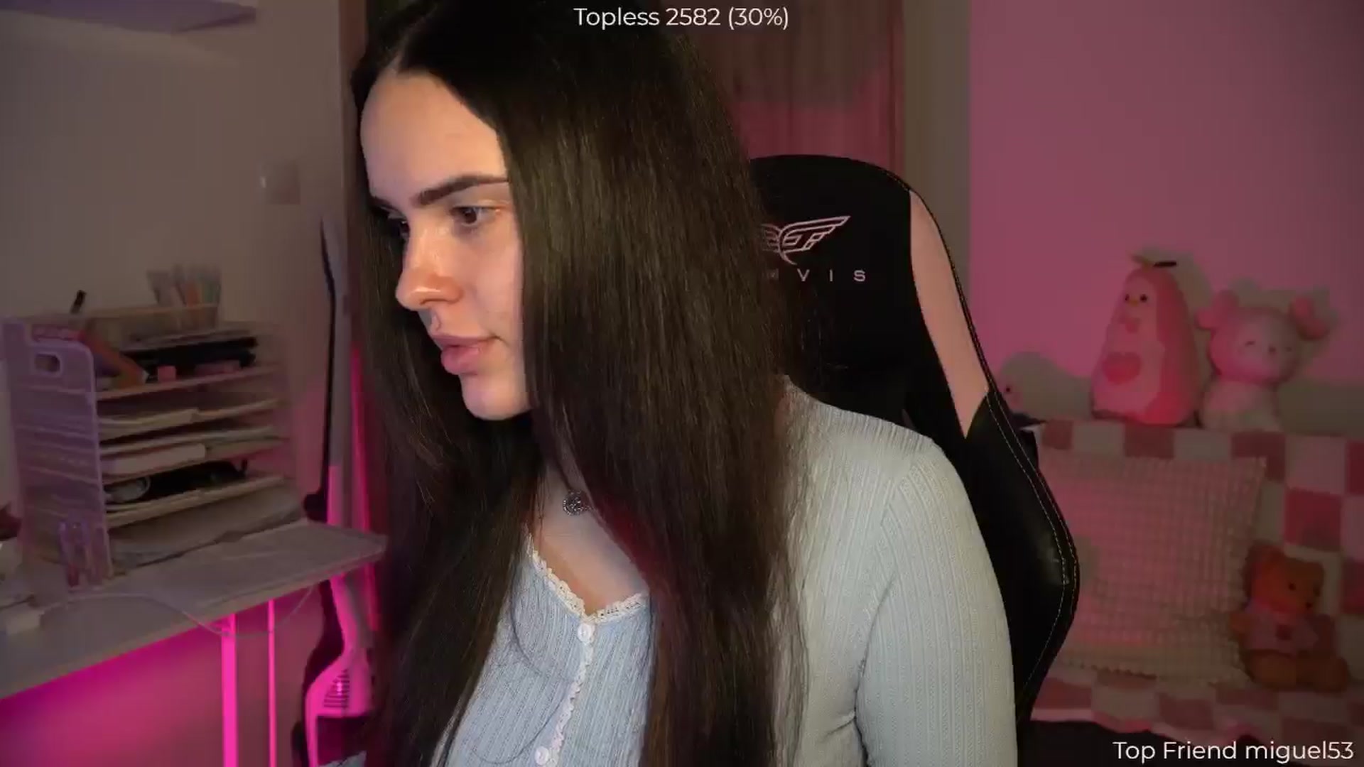 Gallery image thumbnail from NotYourNaomi's myfreecams stream on, 12/04/2025, 22:05 image 16 of 20
