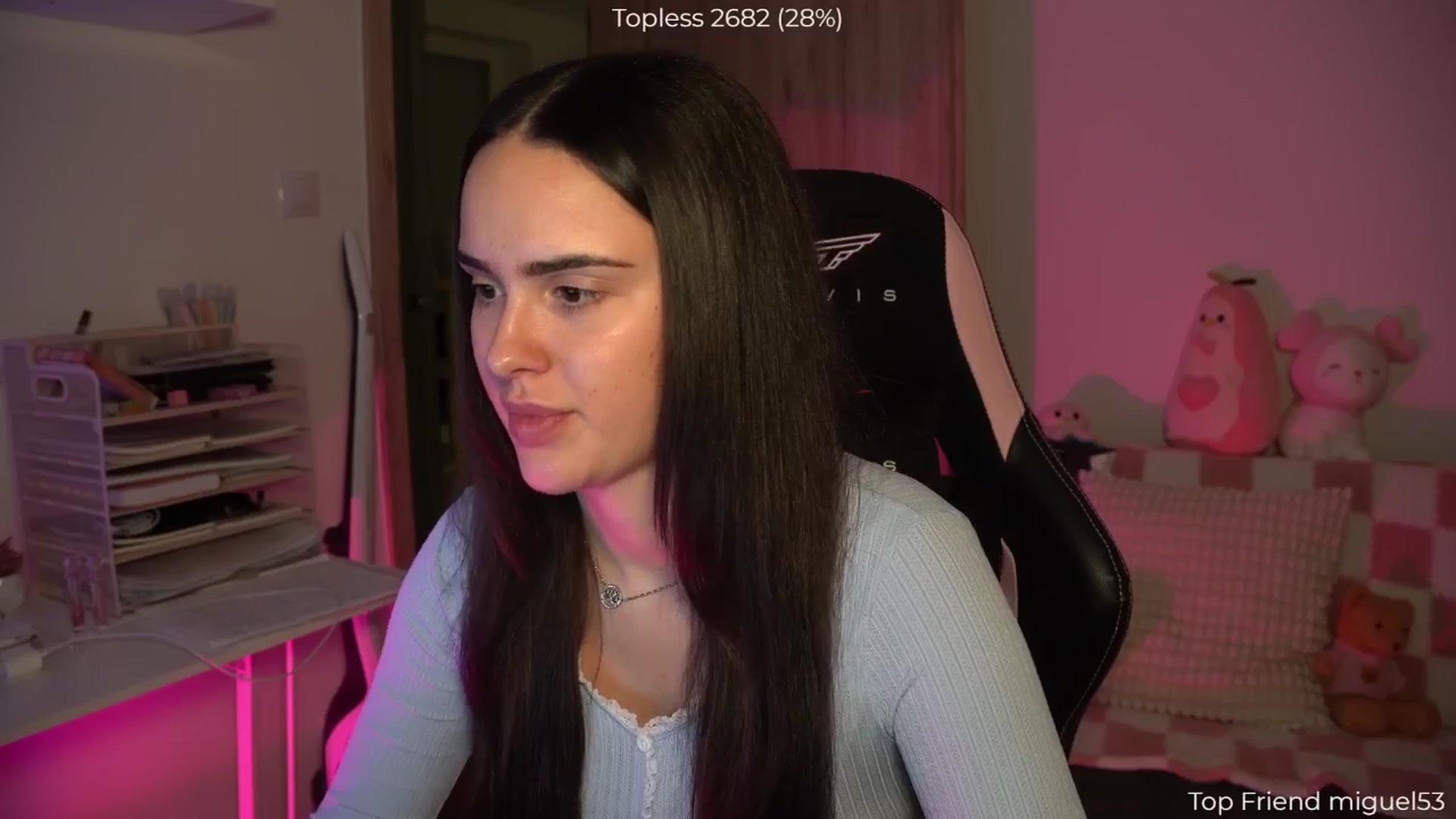 Gallery image thumbnail from NotYourNaomi's myfreecams stream on, 12/04/2025, 22:05 image 15 of 20