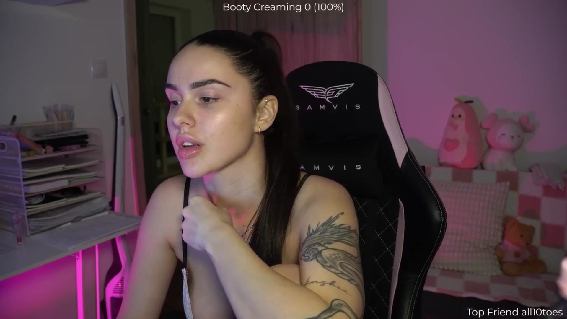 Gallery image thumbnail from NotYourNaomi's myfreecams stream on, 12/11/2025, 22:43 image 20 of 20