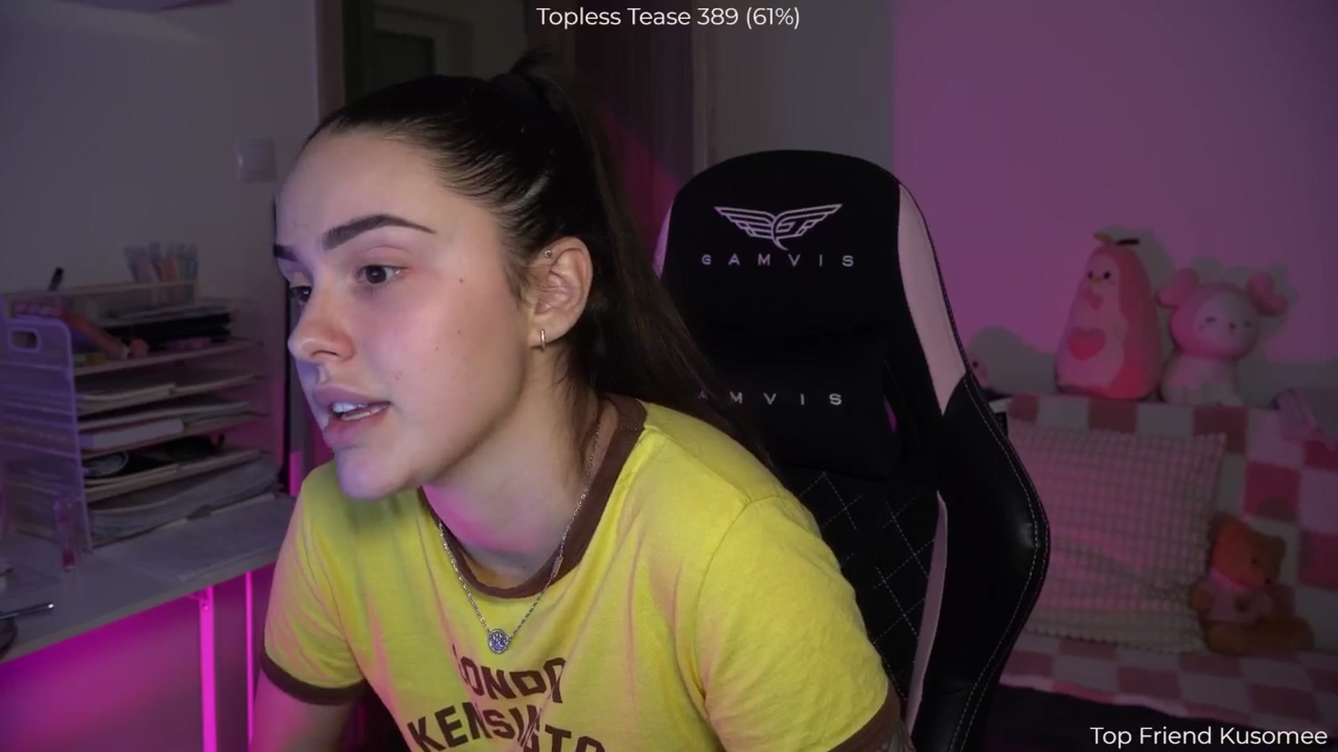 Gallery image thumbnail from NotYourNaomi's myfreecams stream on, 12/13/2025, 21:38 image 13 of 20