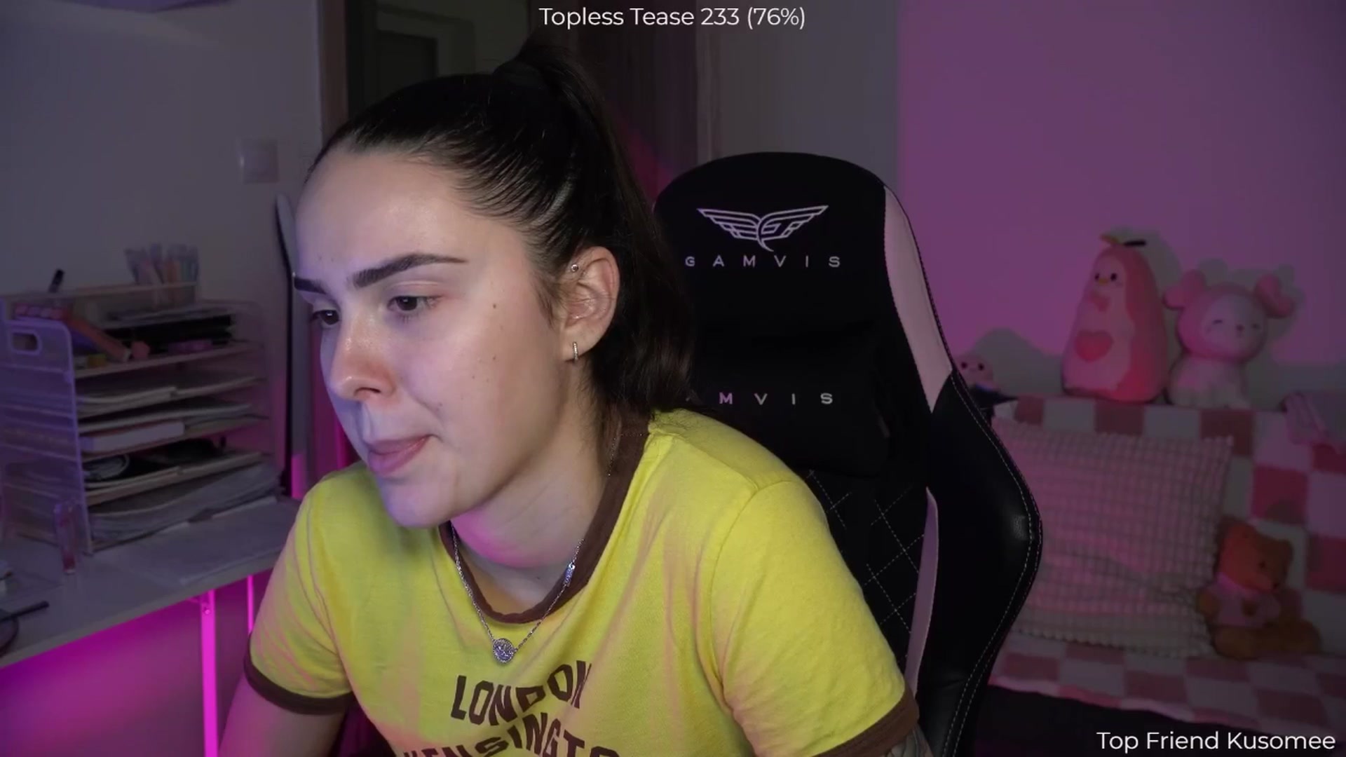 Gallery image thumbnail from NotYourNaomi's myfreecams stream on, 12/13/2025, 21:38 image 18 of 20