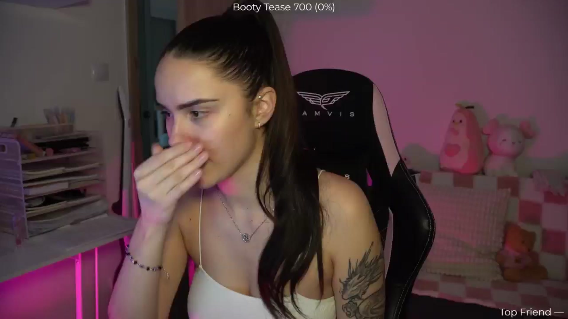 Gallery image thumbnail from NotYourNaomi's myfreecams stream on, 12/14/2025, 21:58 image 1 of 20