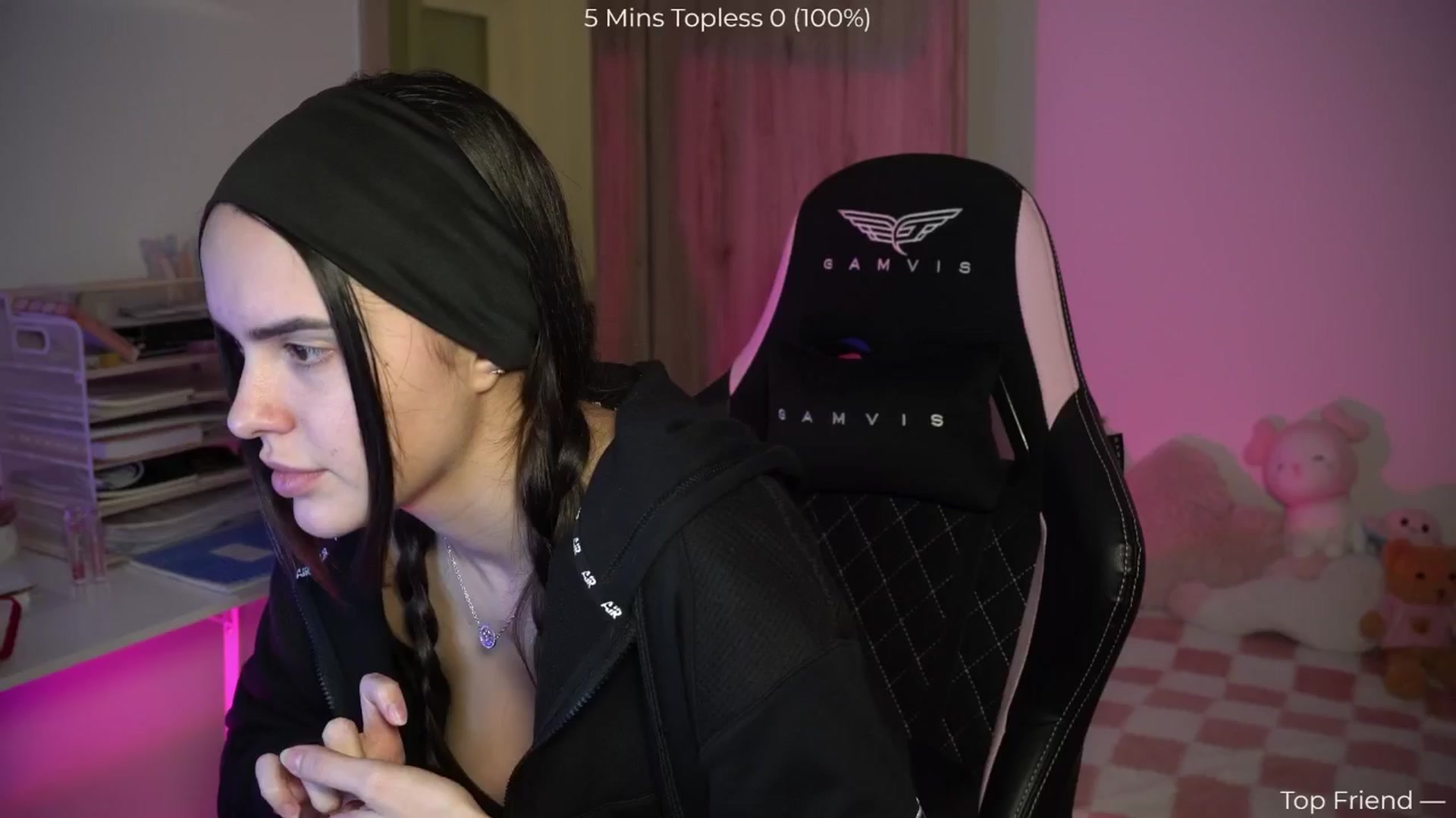 Gallery image thumbnail from NotYourNaomi's myfreecams stream on, 01/06/2026, 19:50 image 3 of 20