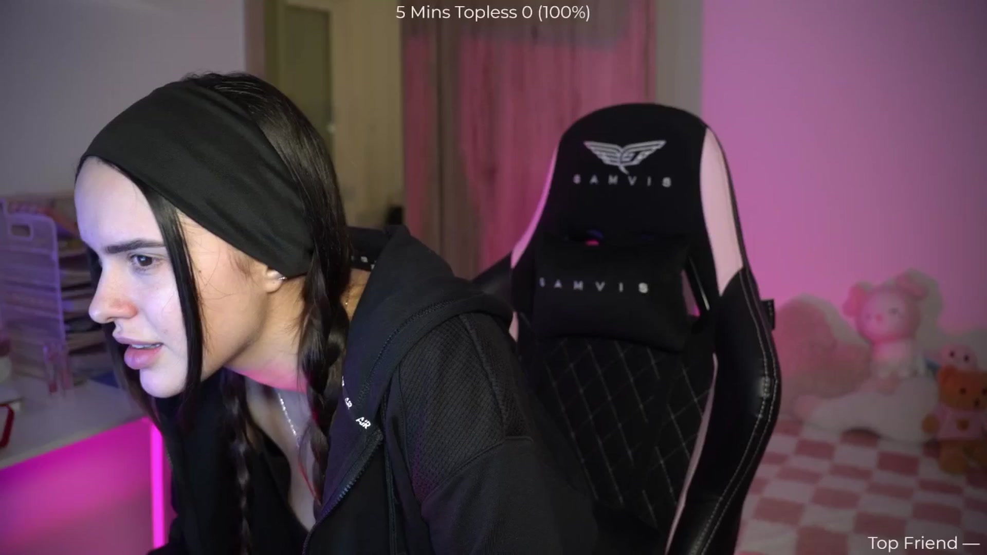 Gallery image thumbnail from NotYourNaomi's myfreecams stream on, 01/06/2026, 19:50 image 2 of 20