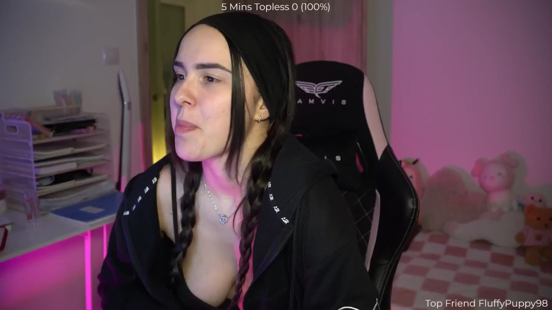 Gallery image thumbnail from NotYourNaomi's myfreecams stream on, 01/06/2026, 21:52 image 1 of 20