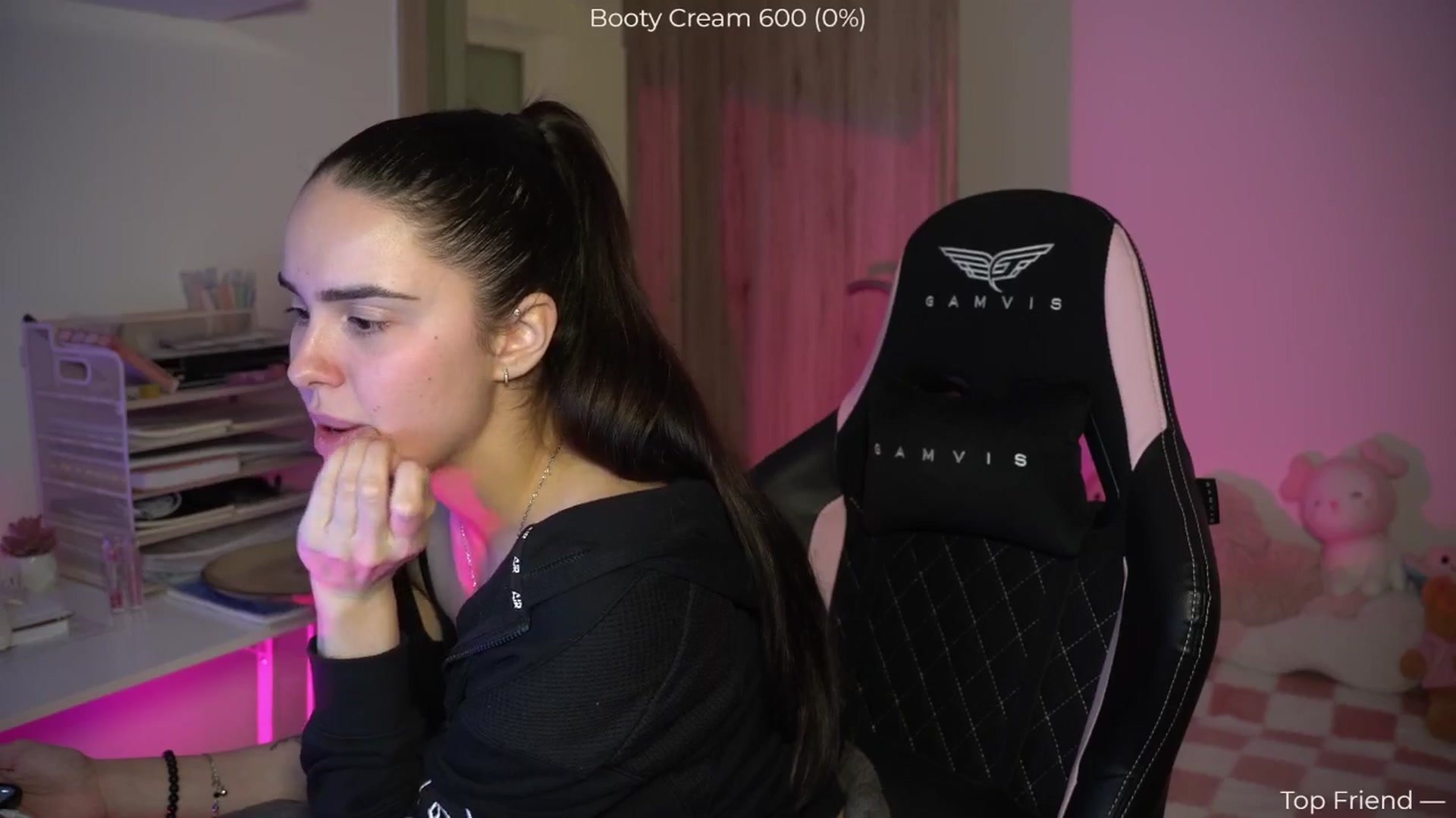 Gallery image thumbnail from NotYourNaomi's myfreecams stream on, 01/08/2026, 21:14 image 13 of 20