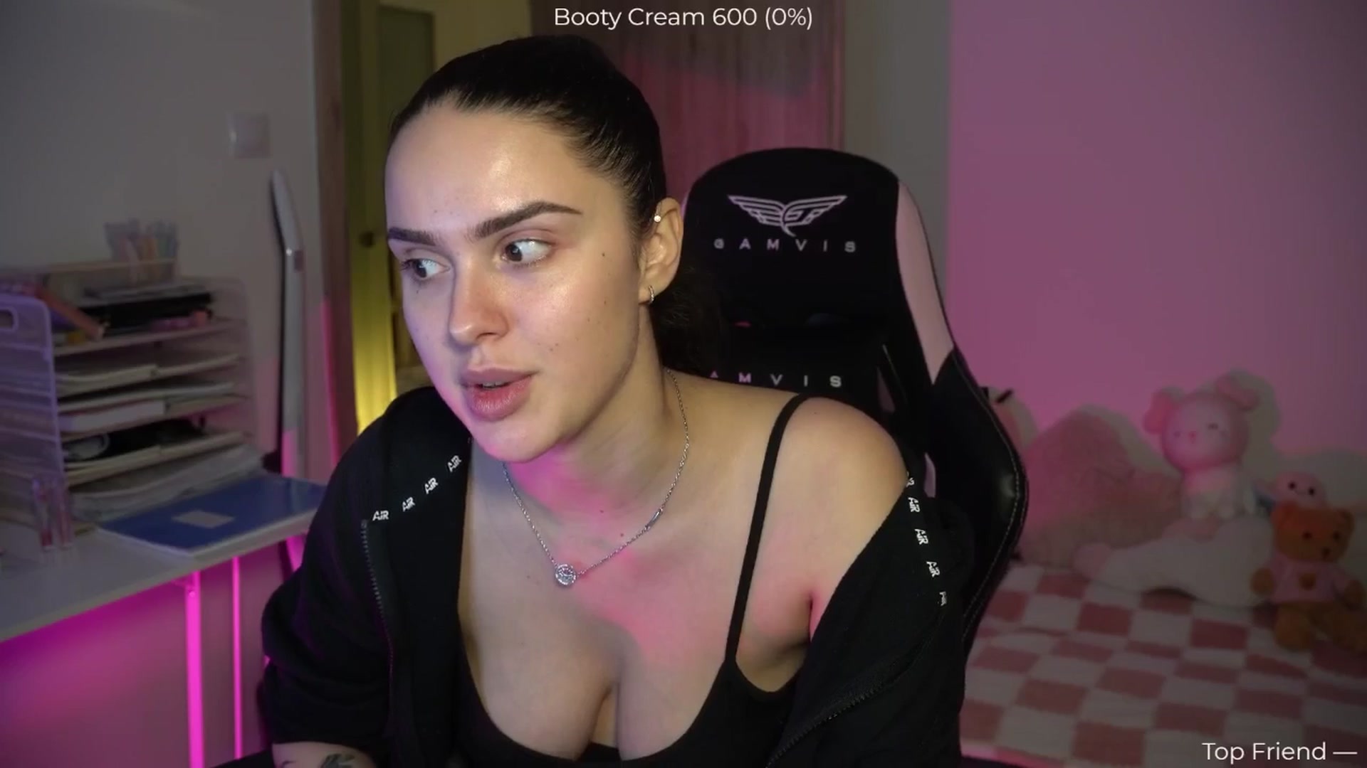 Gallery image thumbnail from NotYourNaomi's myfreecams stream on, 01/08/2026, 21:14 image 4 of 20
