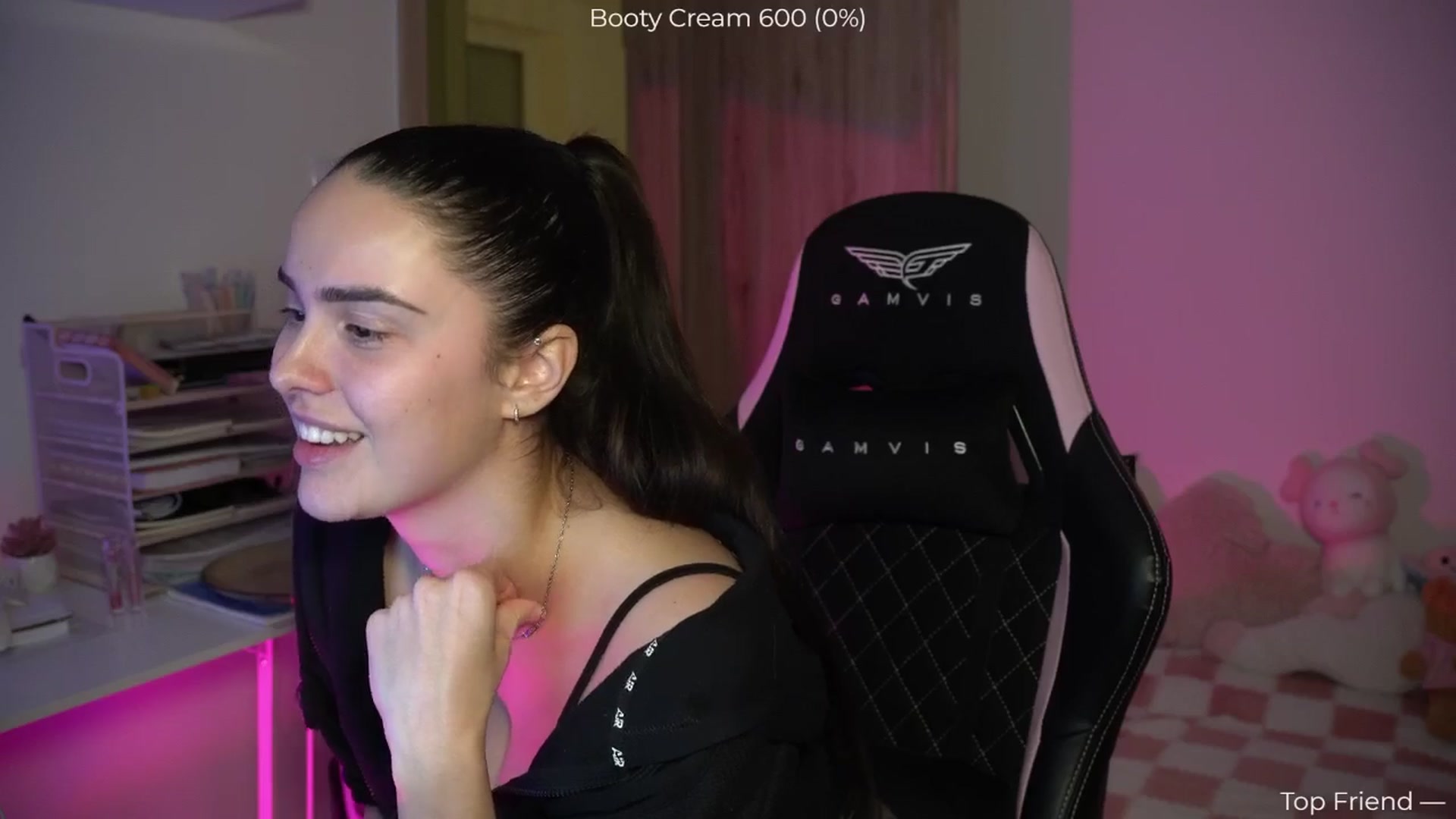Gallery image thumbnail from NotYourNaomi's myfreecams stream on, 01/08/2026, 21:14 image 16 of 20