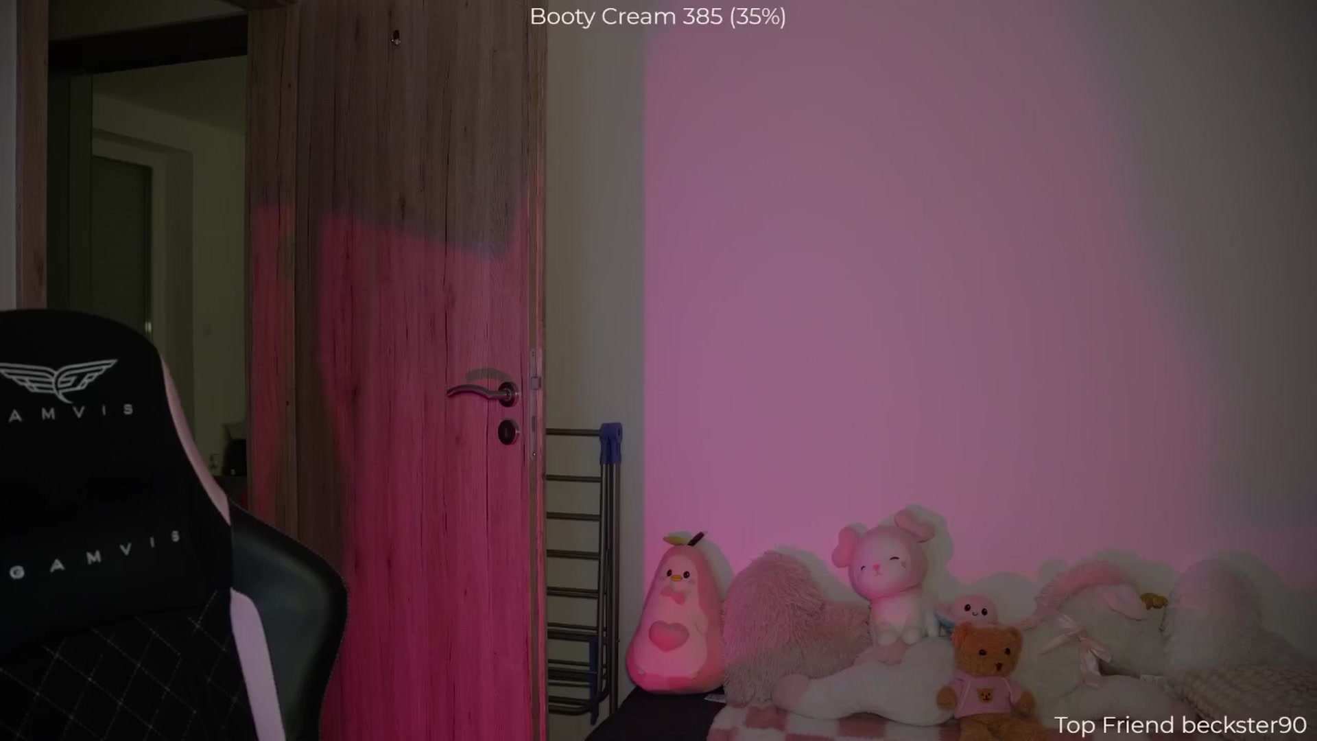 Gallery image thumbnail from NotYourNaomi's myfreecams stream on, 01/11/2026, 23:31 image 13 of 20