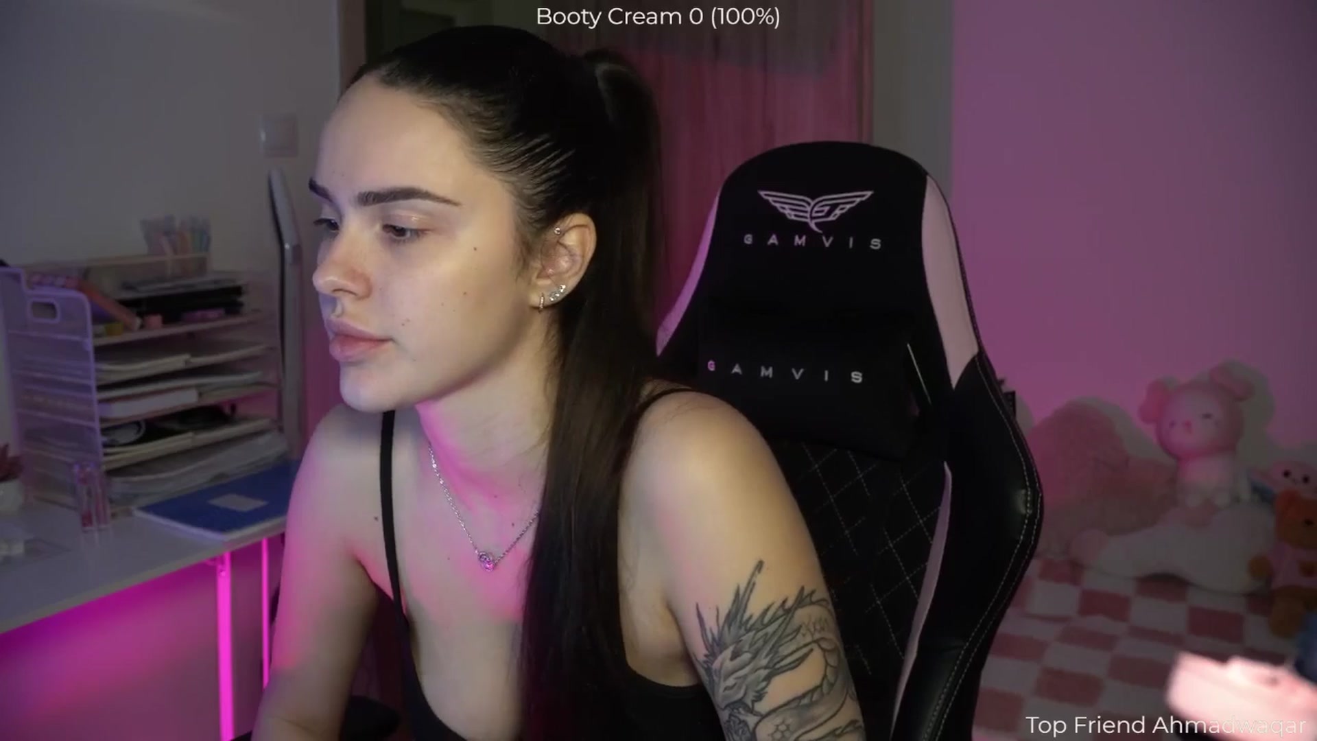 Gallery image thumbnail from NotYourNaomi's myfreecams stream on, 01/15/2026, 22:52 image 14 of 20