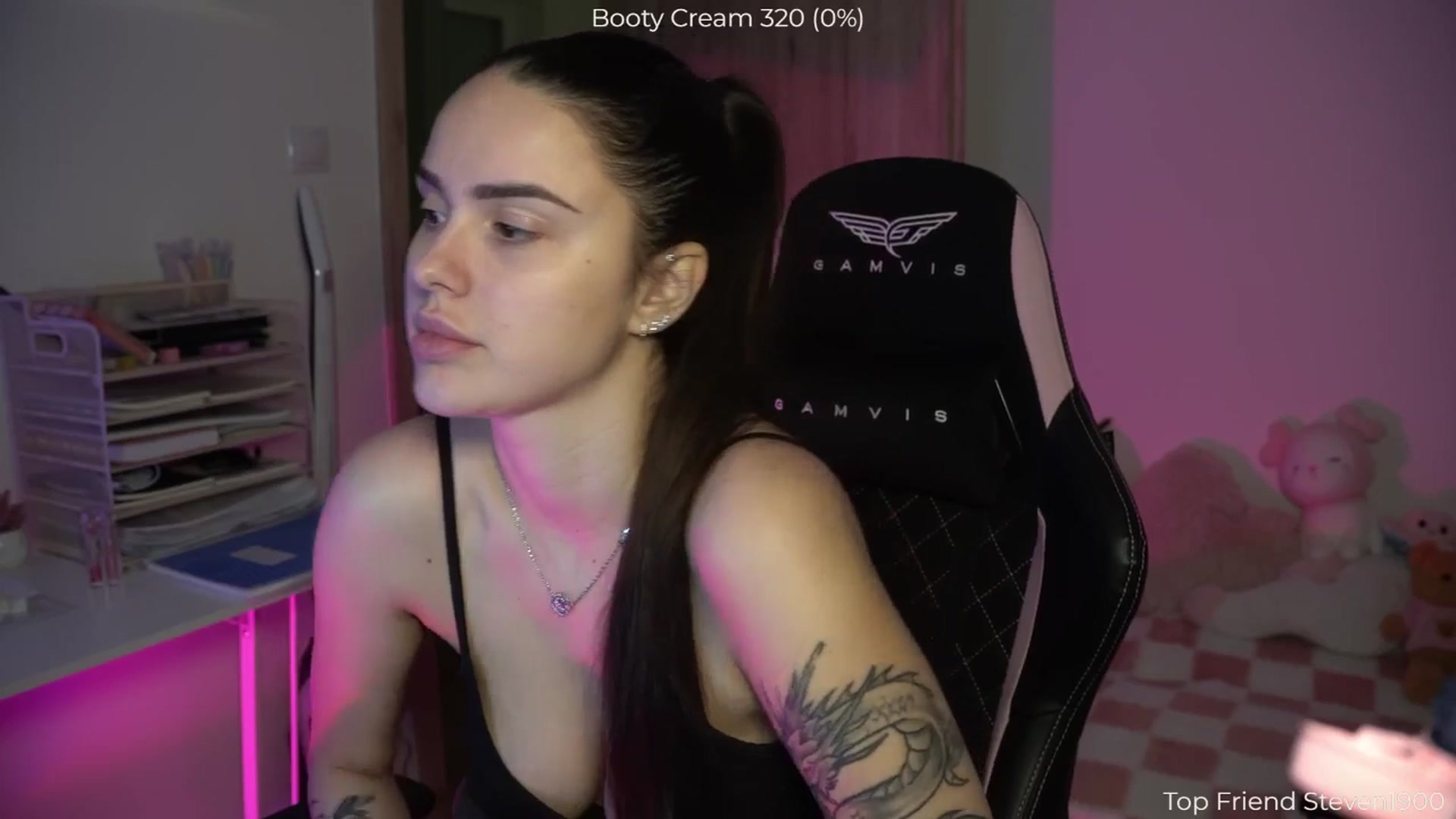 Gallery image thumbnail from NotYourNaomi's myfreecams stream on, 01/15/2026, 22:52 image 13 of 20