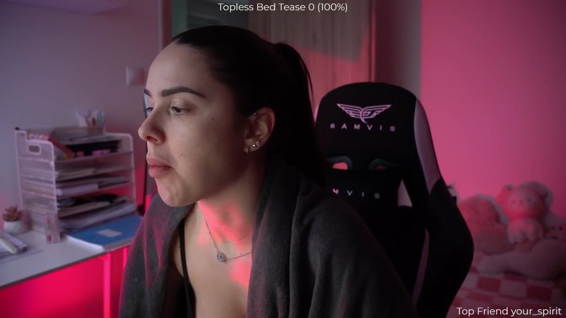 Gallery image thumbnail from NotYourNaomi's myfreecams stream on, 01/22/2026, 07:03 image 17 of 20