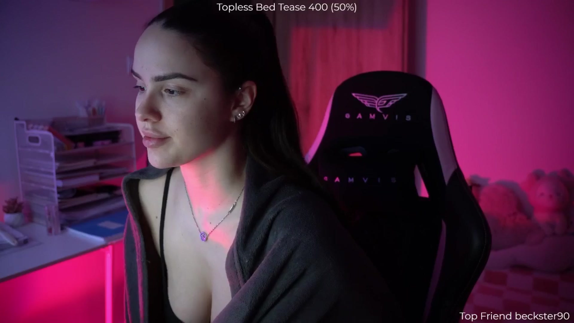 Gallery image thumbnail from NotYourNaomi's myfreecams stream on, 01/23/2026, 06:35 image 16 of 20