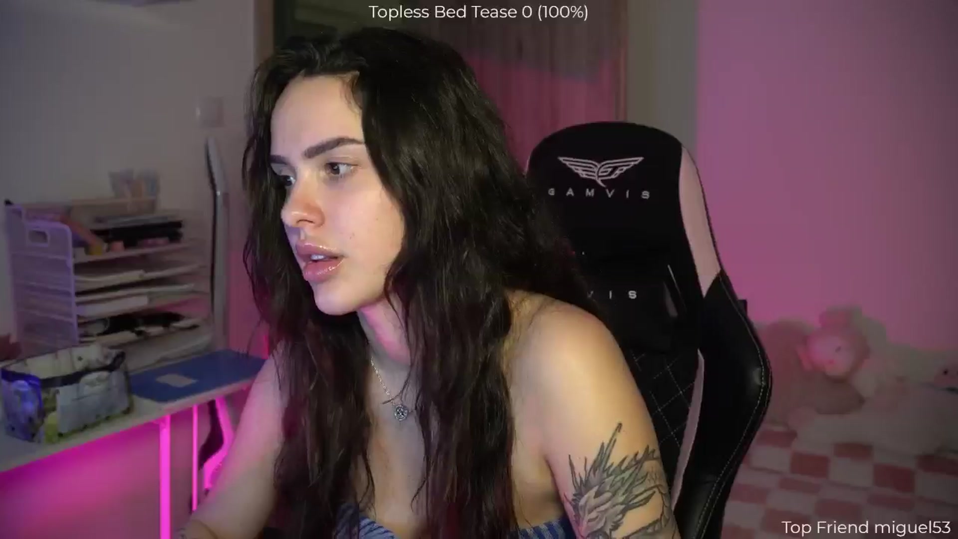 Gallery image thumbnail from NotYourNaomi's myfreecams stream on, 01/25/2026, 21:34 image 14 of 20