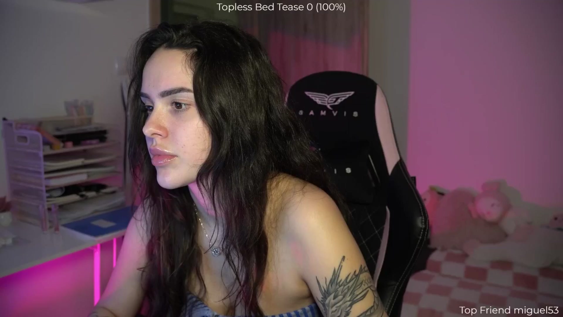 Gallery image thumbnail from NotYourNaomi's myfreecams stream on, 01/25/2026, 21:34 image 4 of 20
