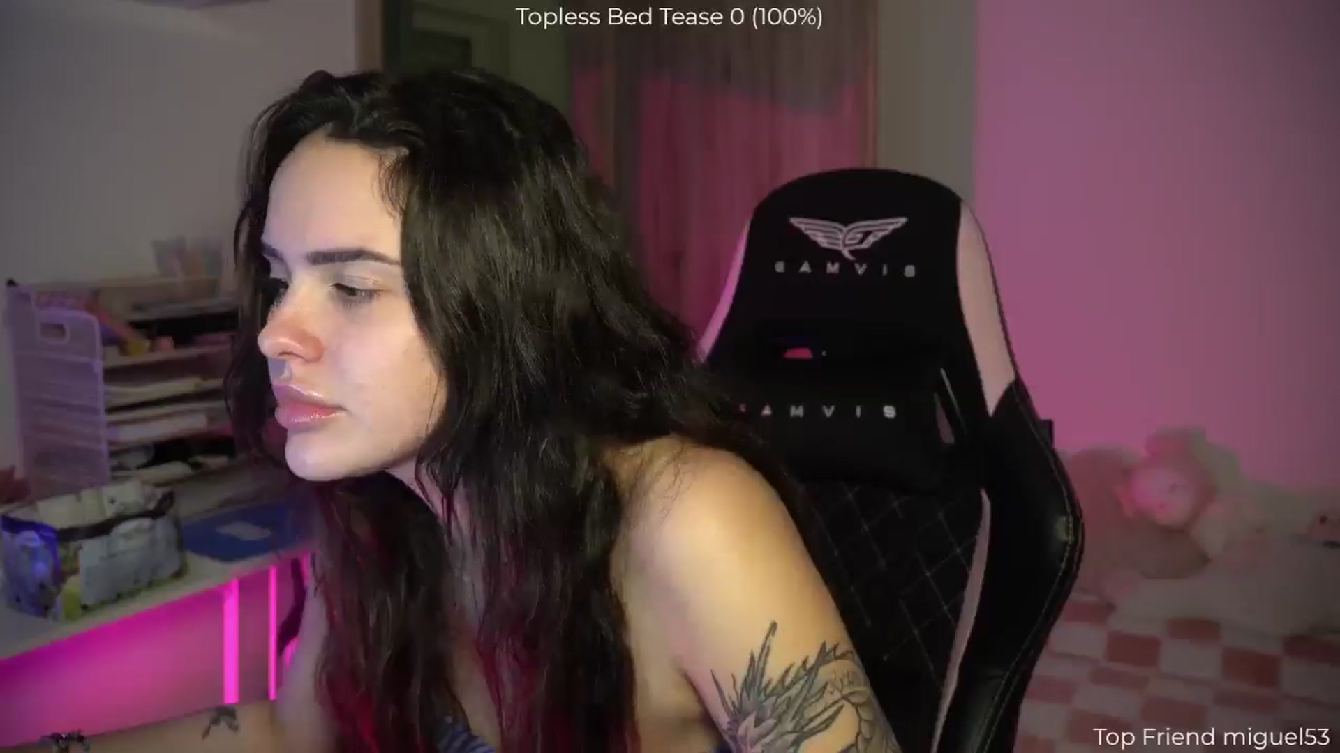 Gallery image thumbnail from NotYourNaomi's myfreecams stream on, 01/25/2026, 21:34 image 17 of 20