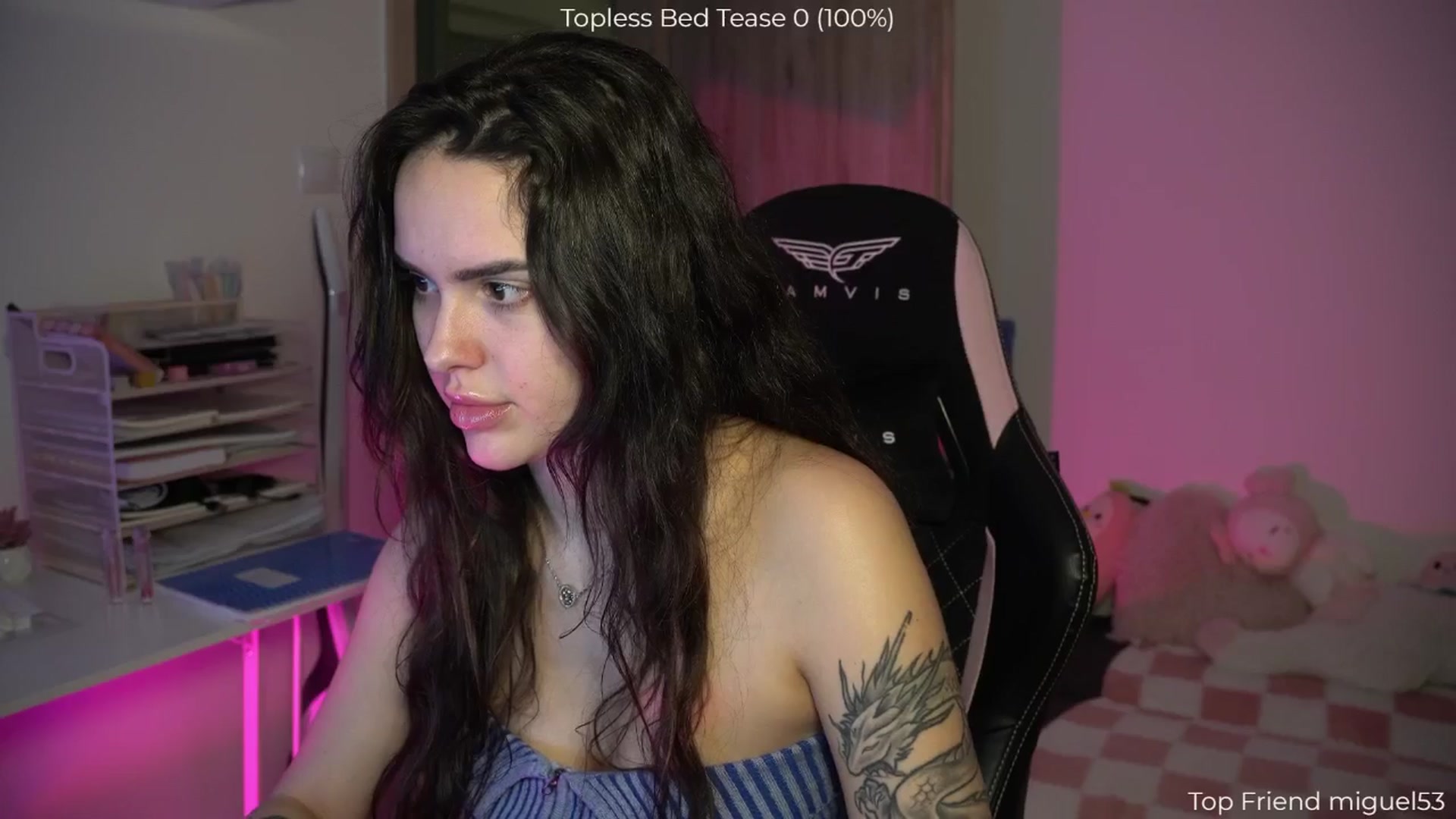 Gallery image thumbnail from NotYourNaomi's myfreecams stream on, 01/25/2026, 21:34 image 7 of 20