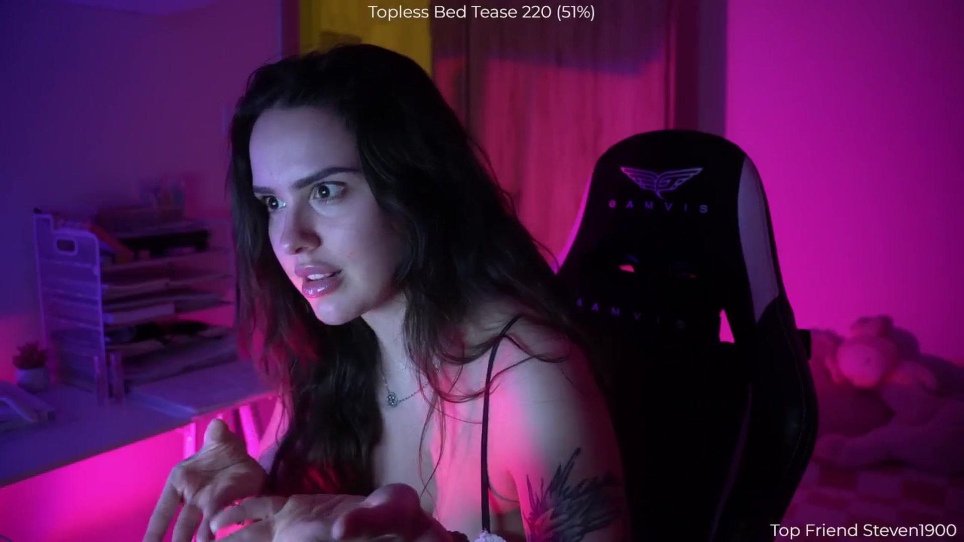 Gallery image thumbnail from NotYourNaomi's myfreecams stream on, 01/26/2026, 21:05 image 11 of 20