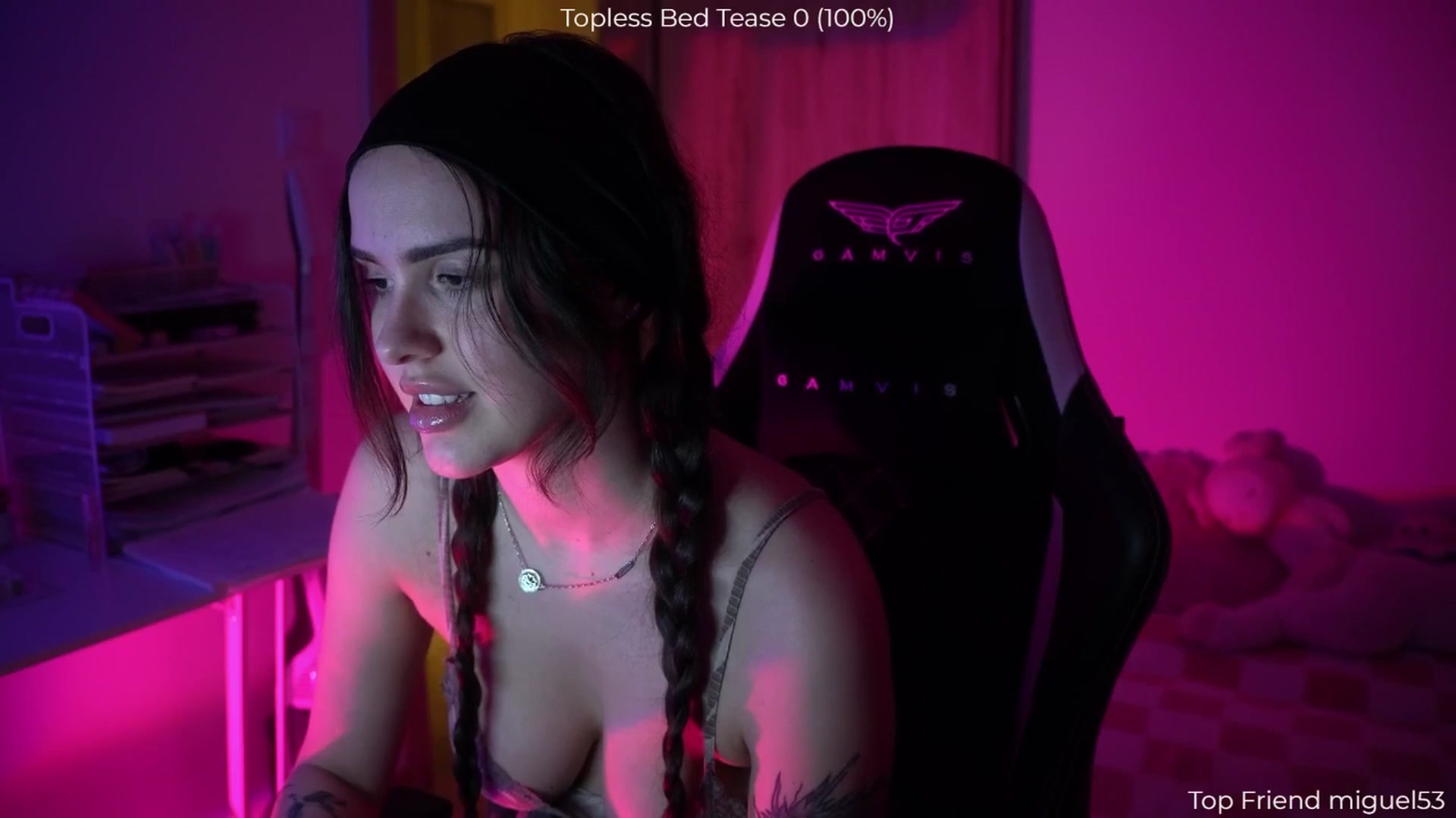 Gallery image thumbnail from NotYourNaomi's myfreecams stream on, 01/27/2026, 21:38 image 17 of 20