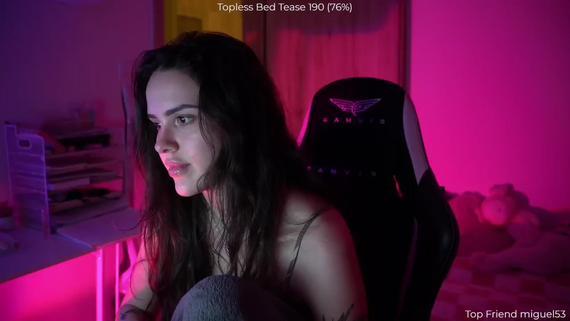 Gallery image thumbnail from NotYourNaomi's myfreecams stream on, 01/27/2026, 21:38 image 9 of 20