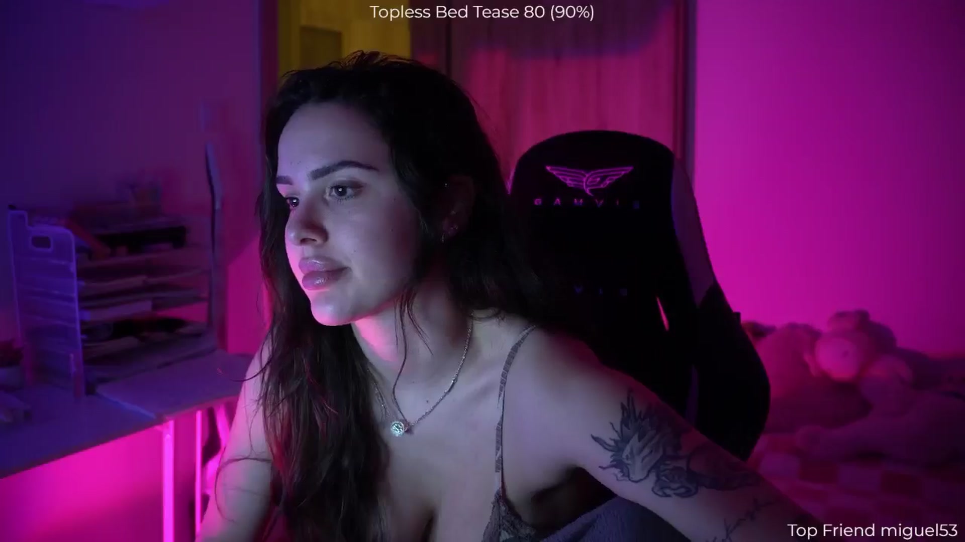 Gallery image thumbnail from NotYourNaomi's myfreecams stream on, 01/27/2026, 21:38 image 10 of 20