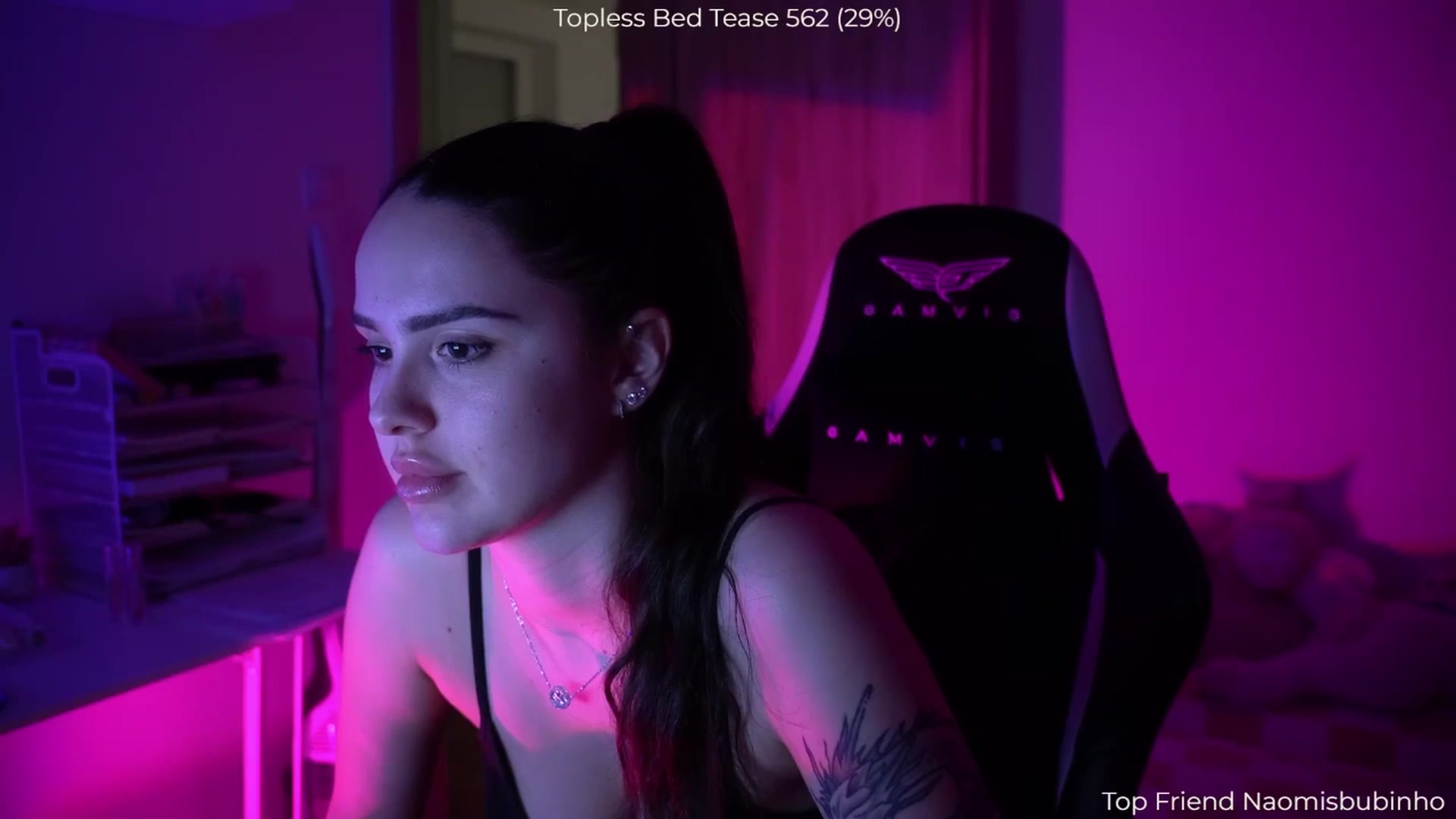 Gallery image thumbnail from NotYourNaomi's myfreecams stream on, 01/29/2026, 21:49 image 15 of 20