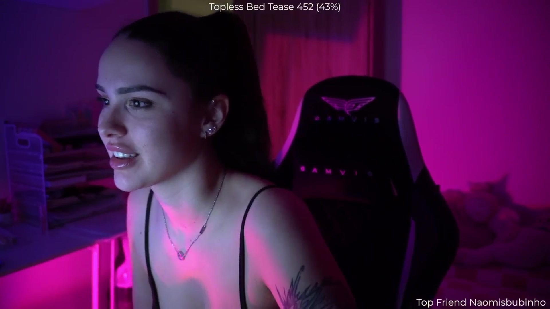 Gallery image thumbnail from NotYourNaomi's myfreecams stream on, 01/29/2026, 21:49 image 16 of 20