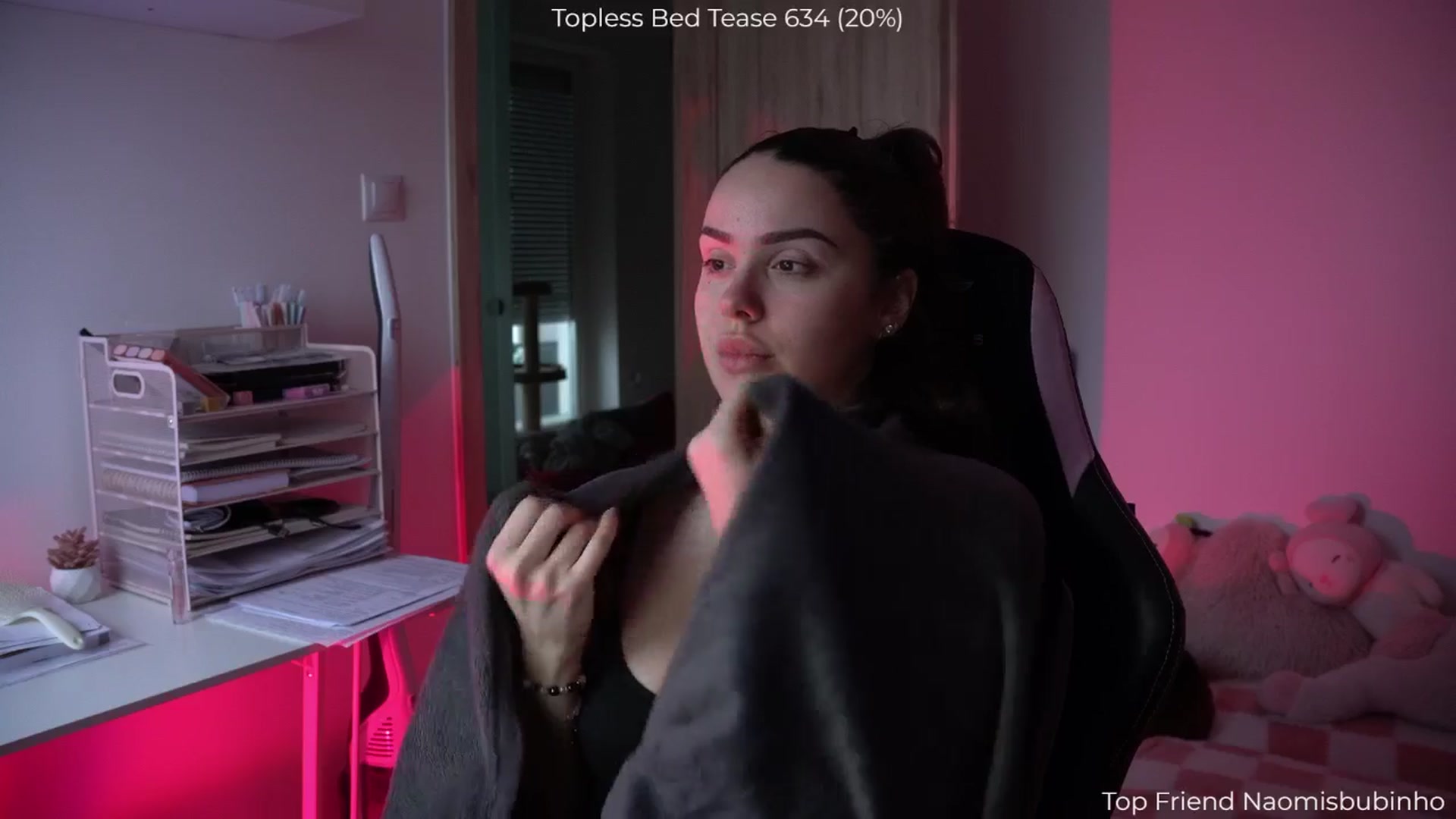 Gallery image thumbnail from NotYourNaomi's myfreecams stream on, 01/30/2026, 07:12 image 15 of 20