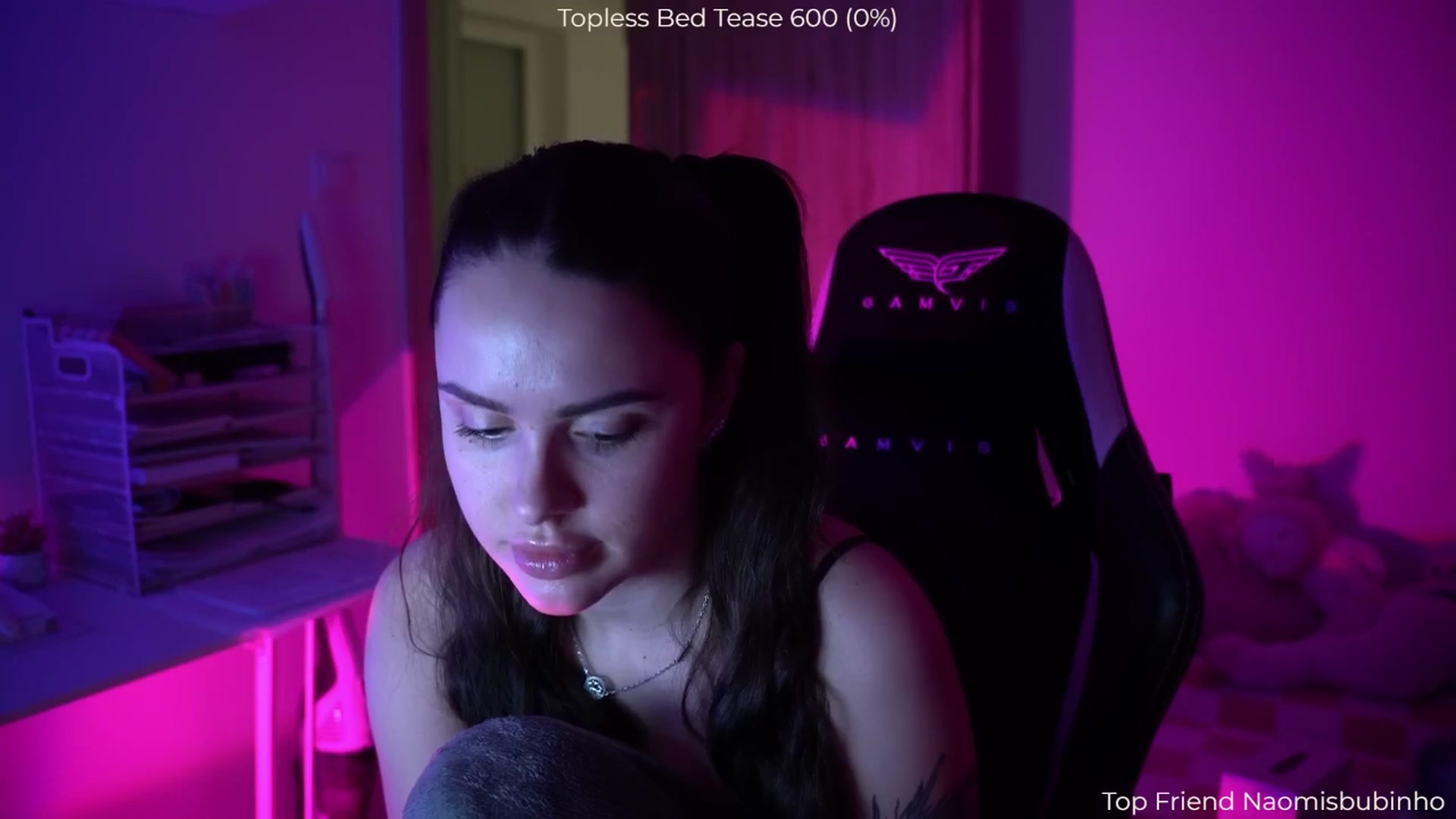 Gallery image thumbnail from NotYourNaomi's myfreecams stream on, 02/01/2026, 22:28 image 14 of 20