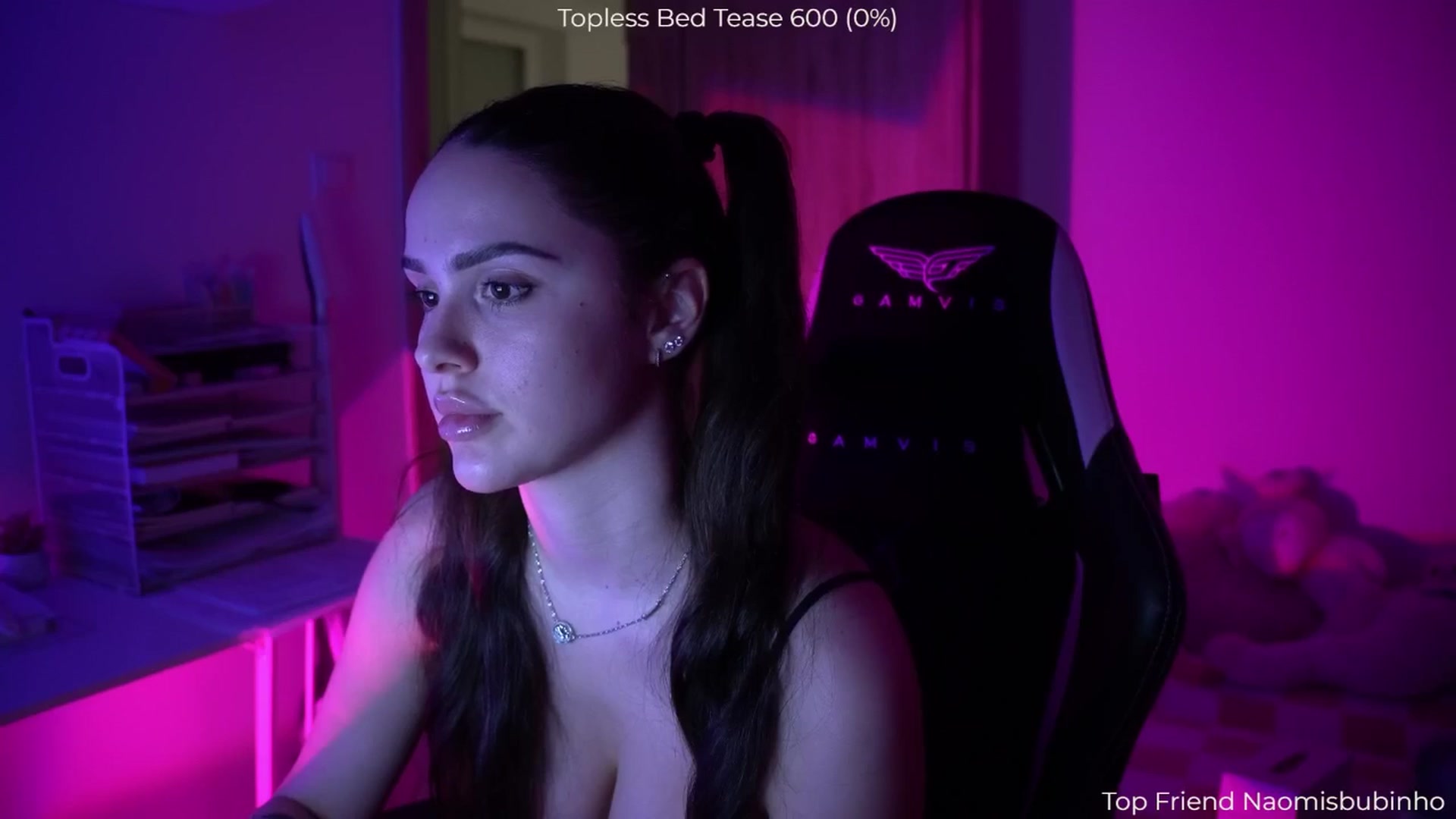 Gallery image thumbnail from NotYourNaomi's myfreecams stream on, 02/01/2026, 22:28 image 12 of 20