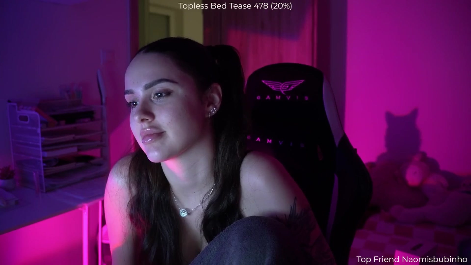 Gallery image thumbnail from NotYourNaomi's myfreecams stream on, 02/01/2026, 22:28 image 18 of 20
