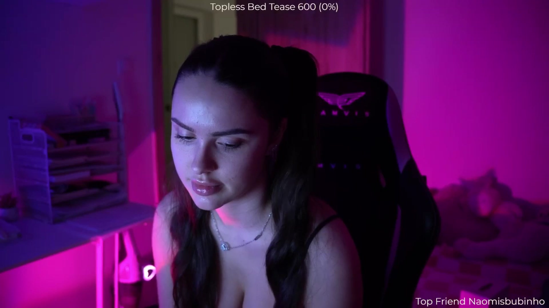 Gallery image thumbnail from NotYourNaomi's myfreecams stream on, 02/01/2026, 22:28 image 10 of 20