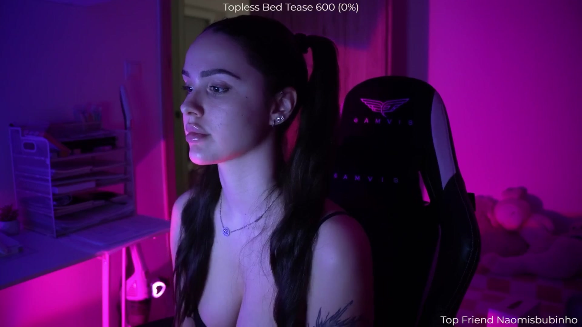 Gallery image thumbnail from NotYourNaomi's myfreecams stream on, 02/01/2026, 22:28 image 13 of 20
