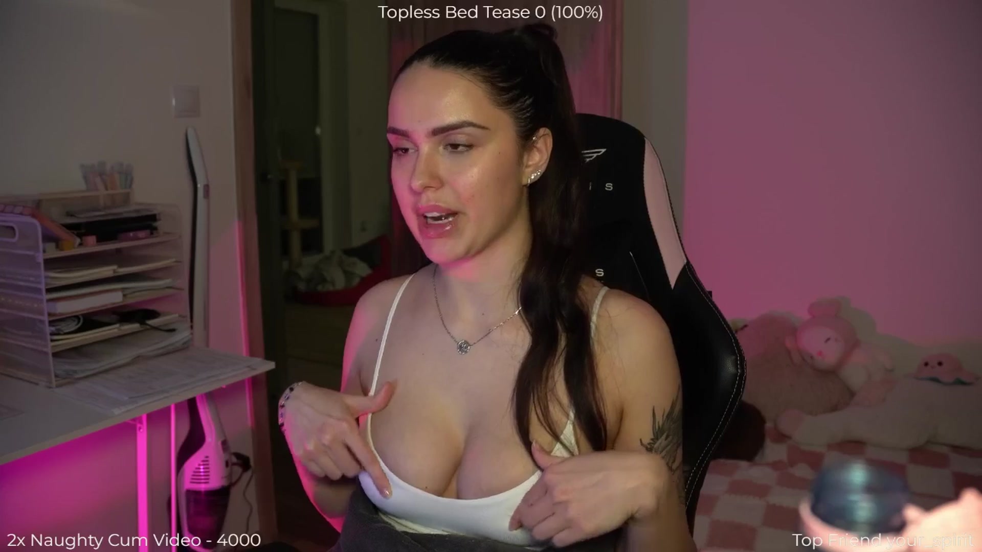 Gallery image thumbnail from NotYourNaomi's myfreecams stream on, 02/03/2026, 21:46 image 16 of 20