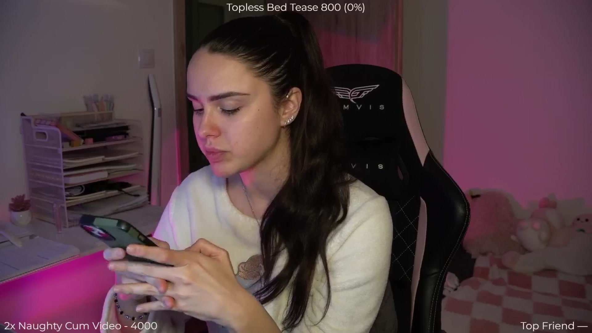 Gallery image thumbnail from NotYourNaomi's myfreecams stream on, 02/07/2026, 21:29 image 6 of 20